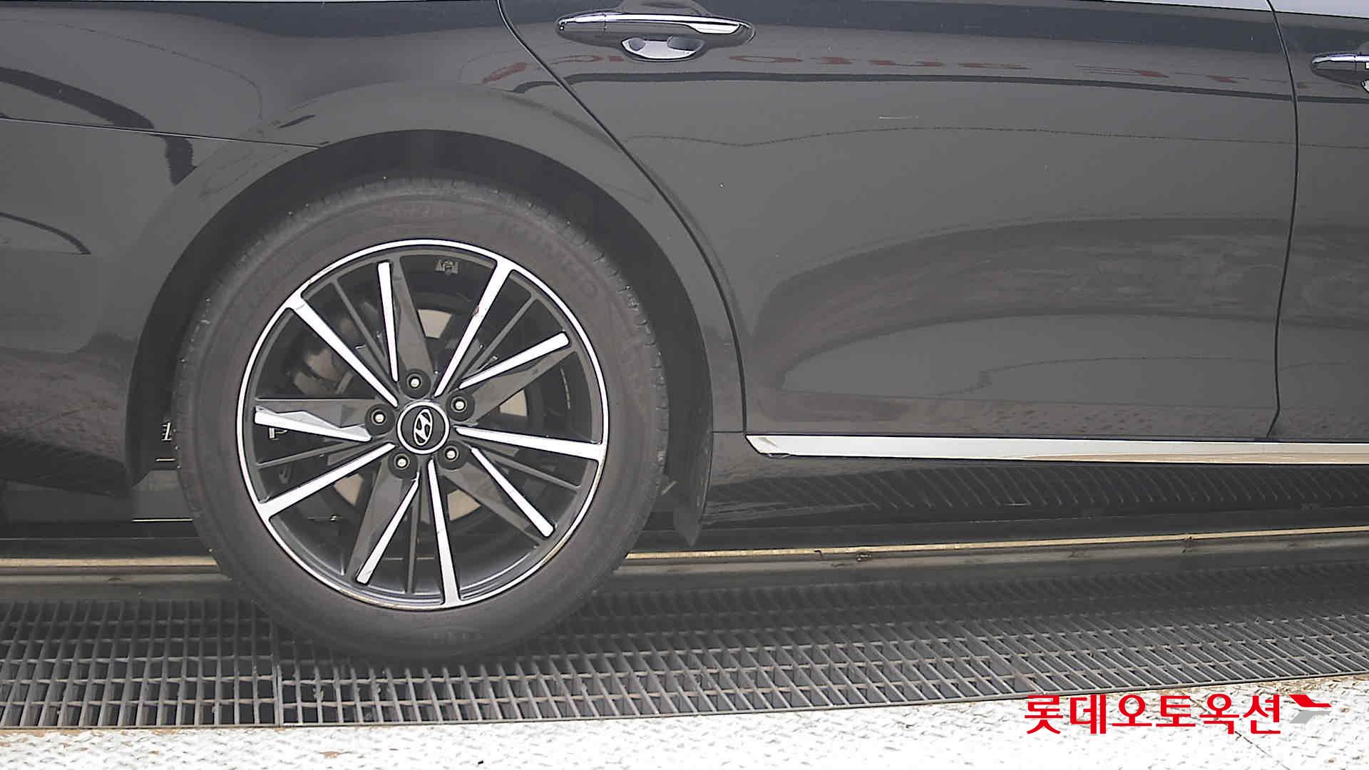 2022 - hyundai grandeur