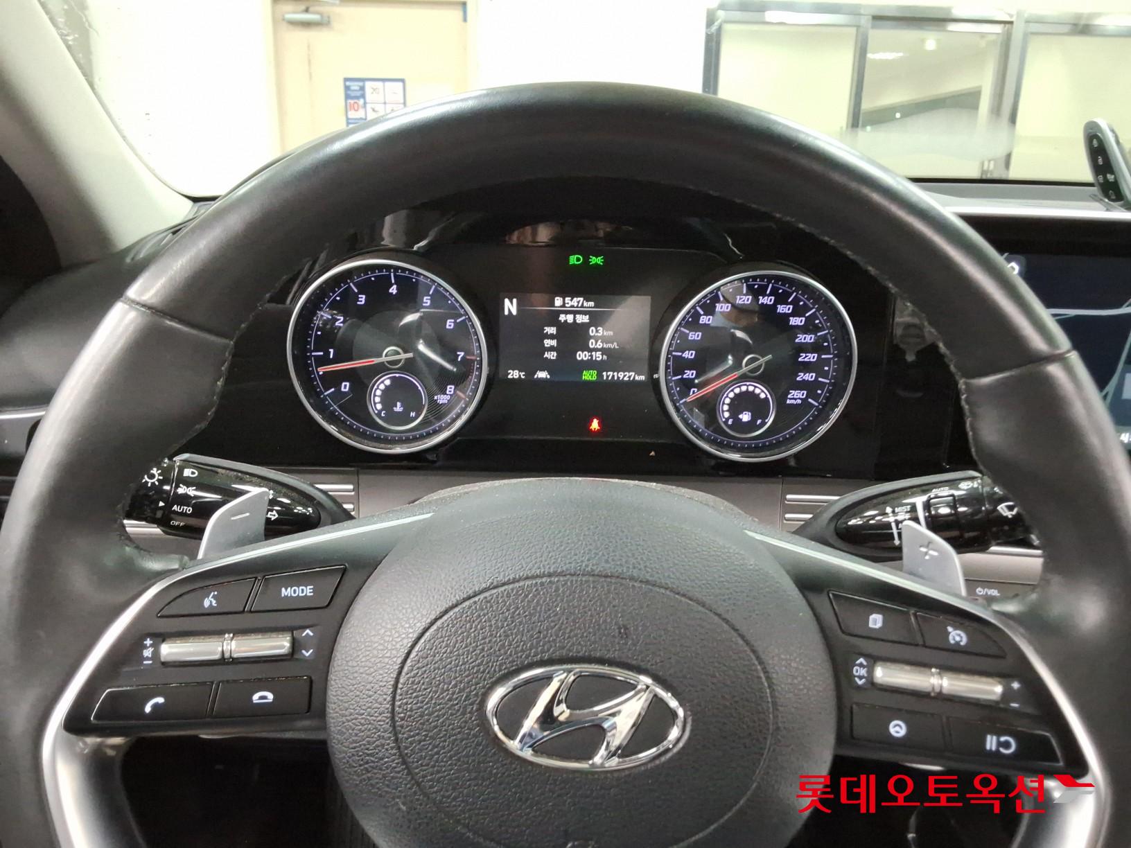 2022 - hyundai grandeur