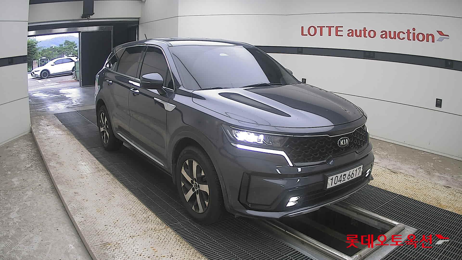 2021 - kia sorento