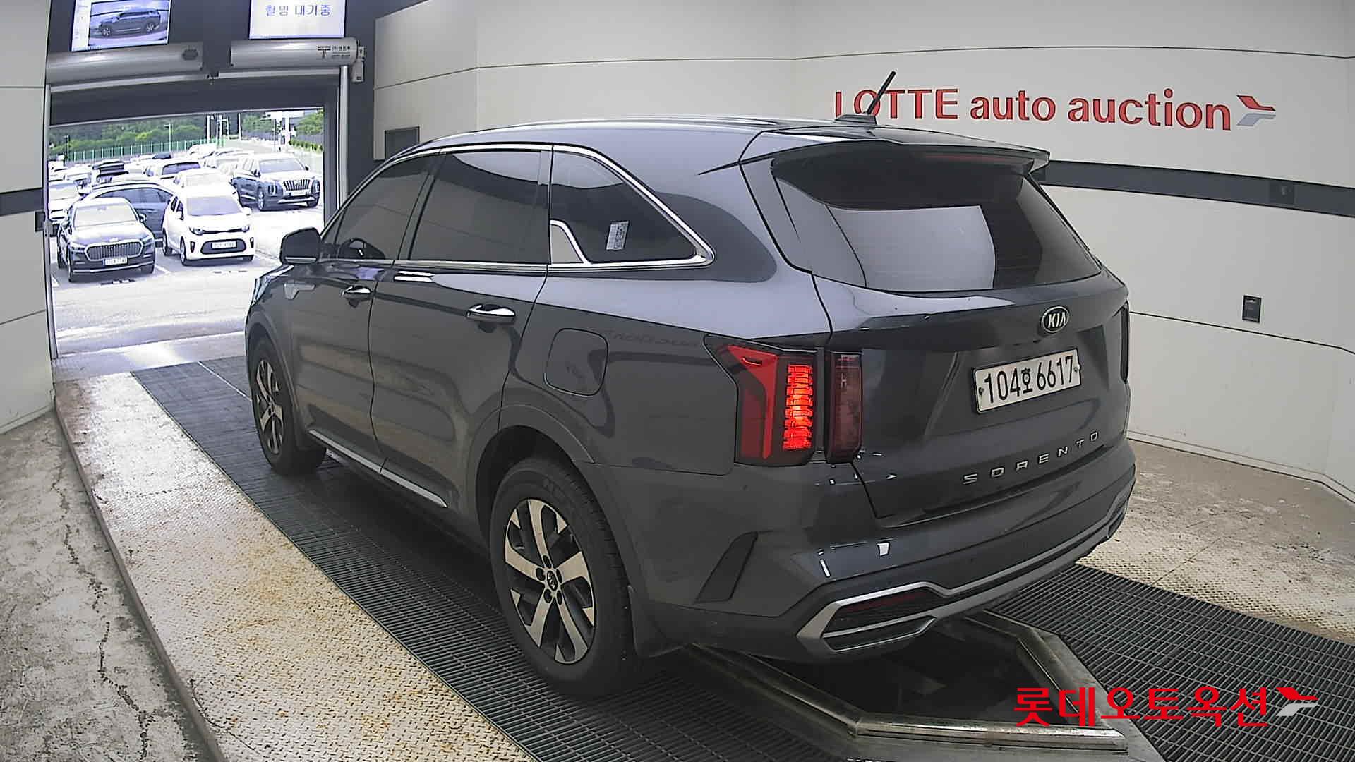 2021 - kia sorento