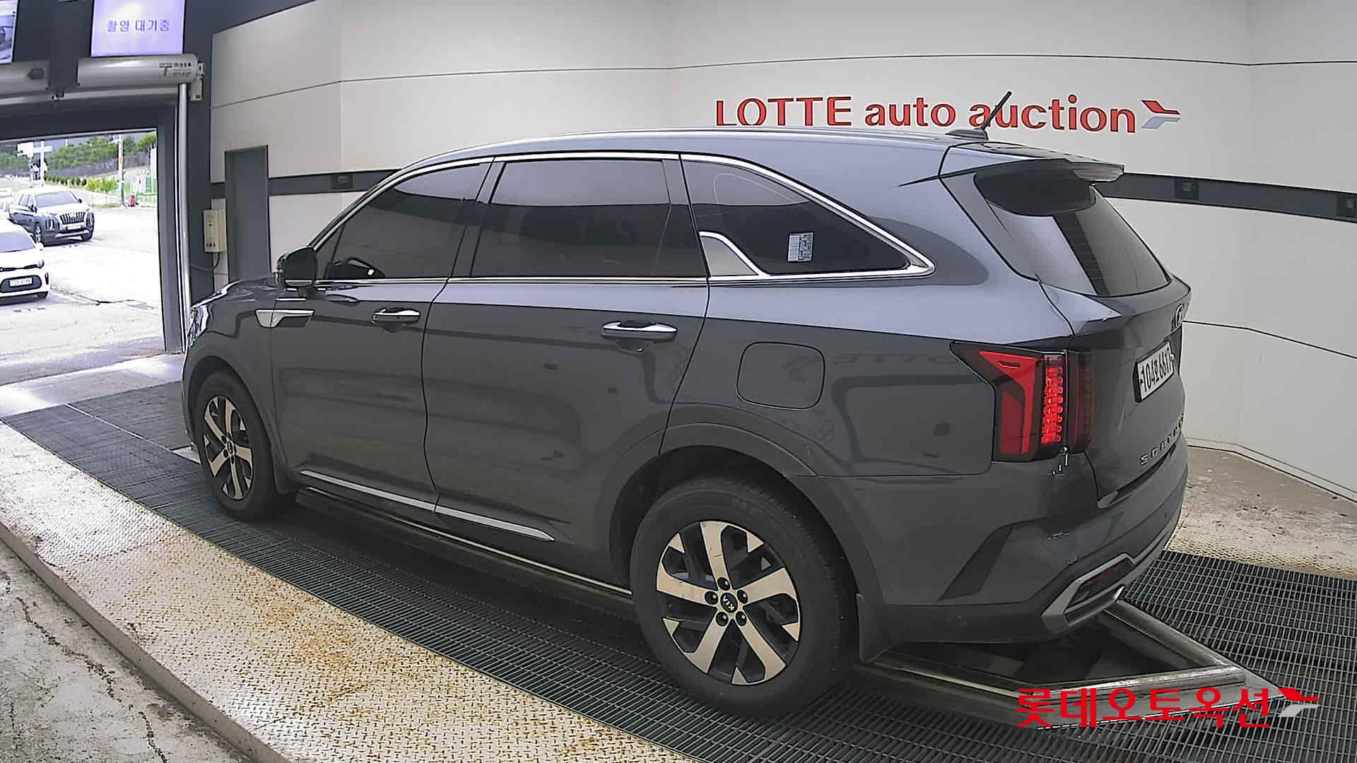 2021 - kia sorento