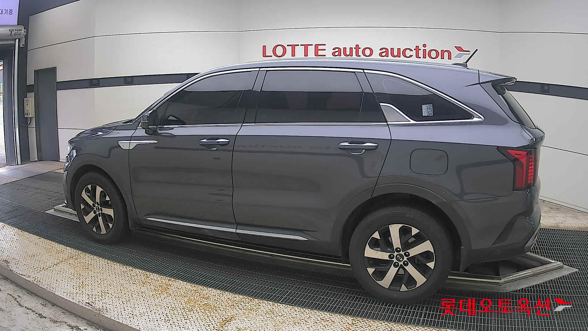 2021 - kia sorento