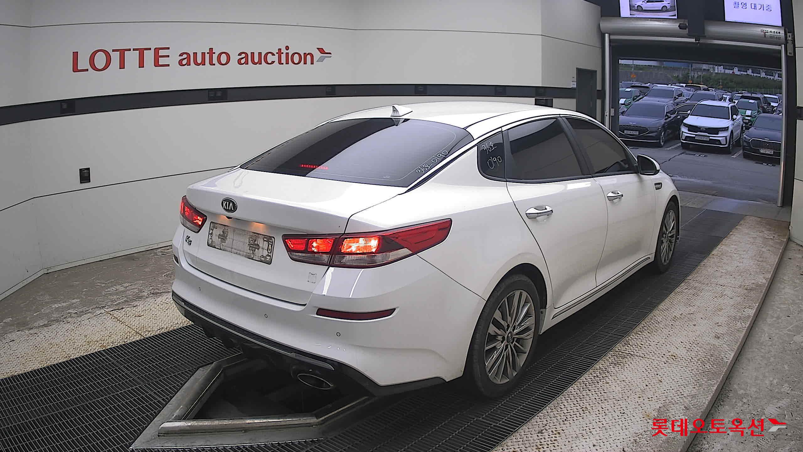 2020 - kia k5