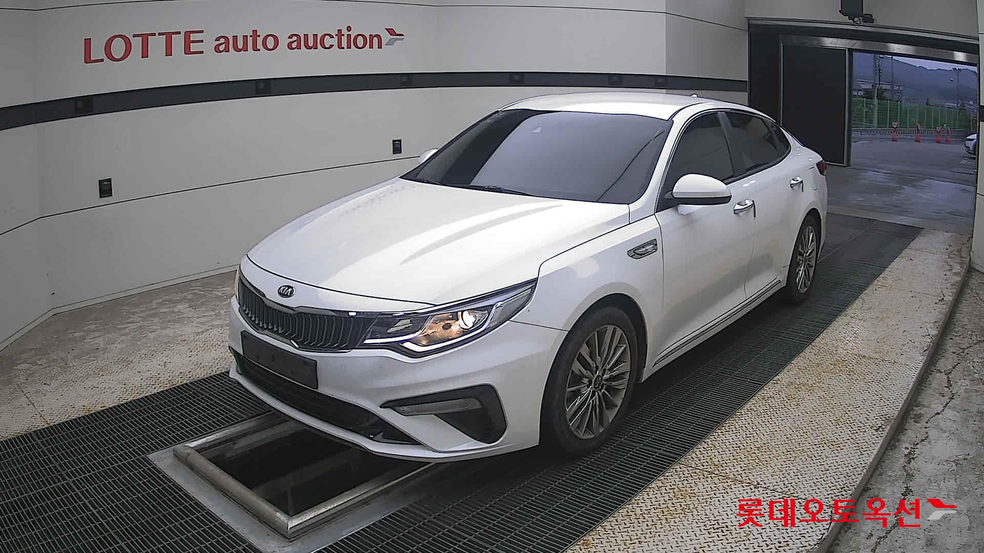 2020 - kia k5