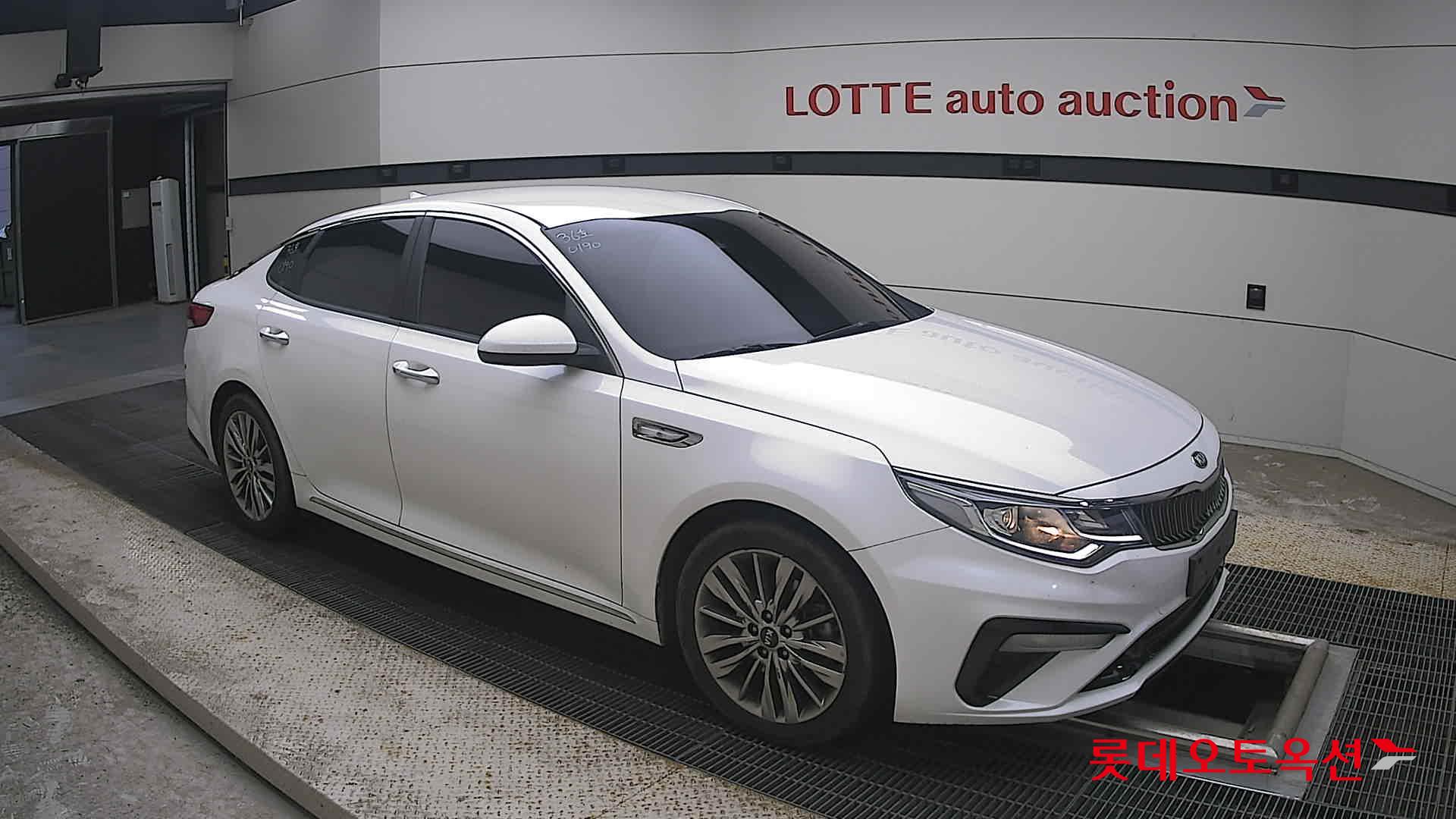 2020 - kia k5