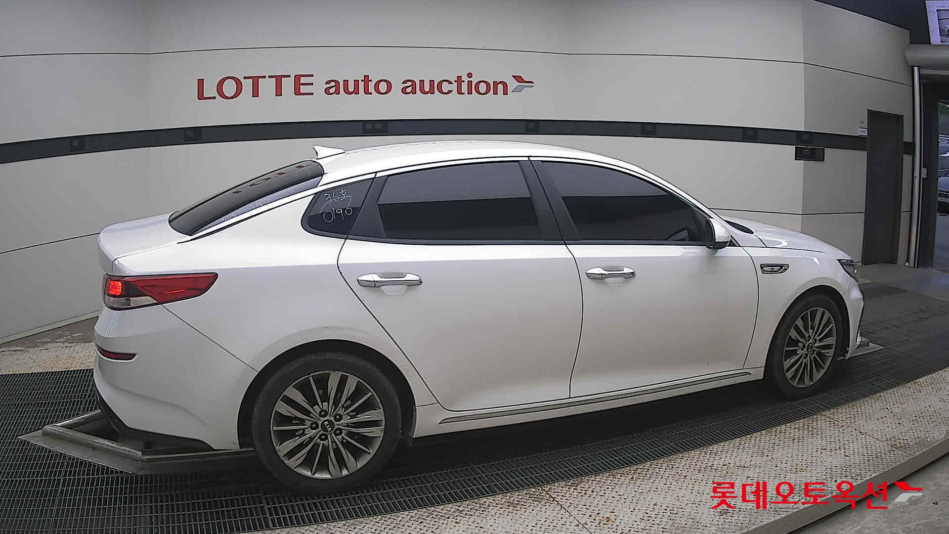 2020 - kia k5