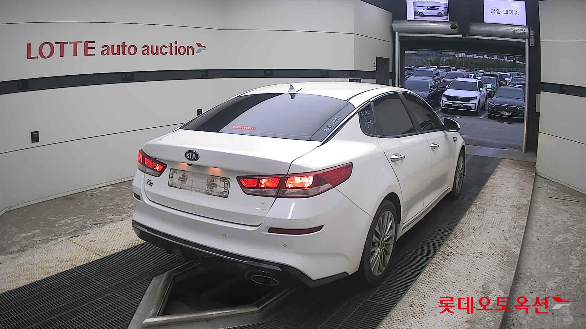 2020 - kia k5