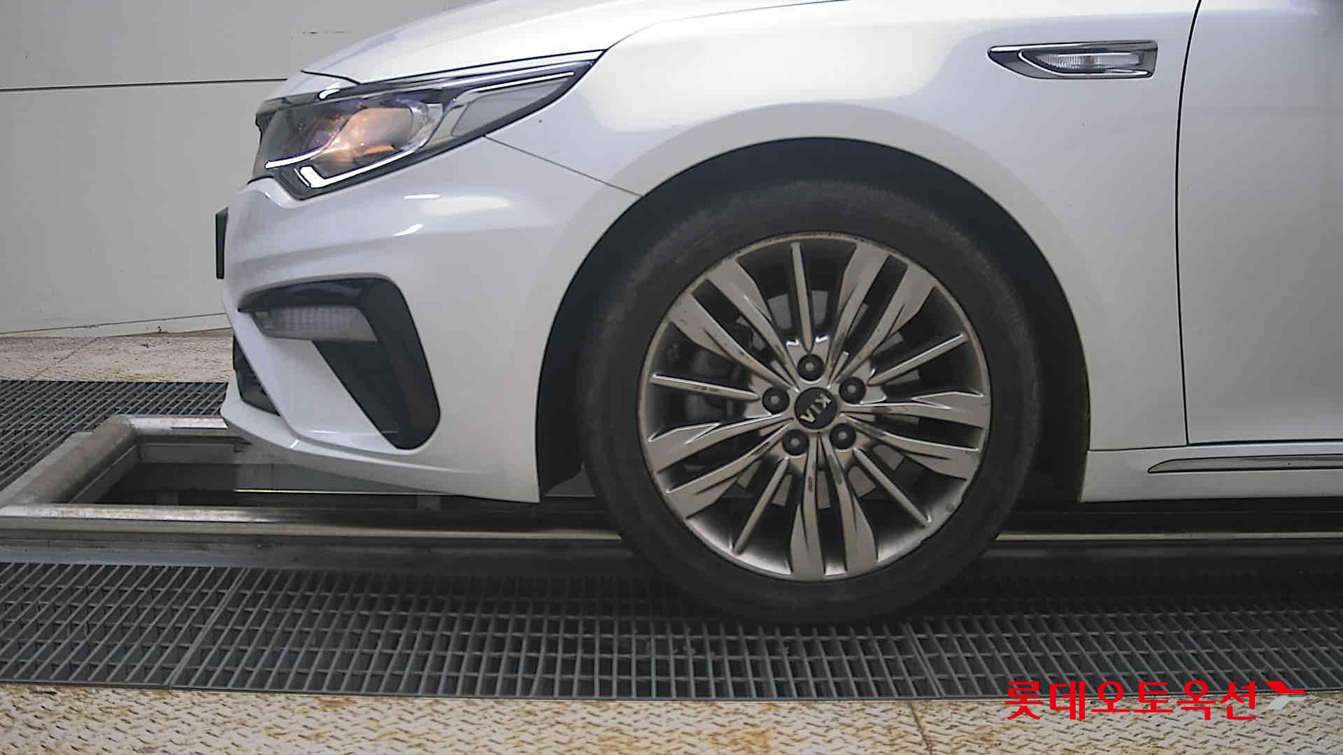 2020 - kia k5