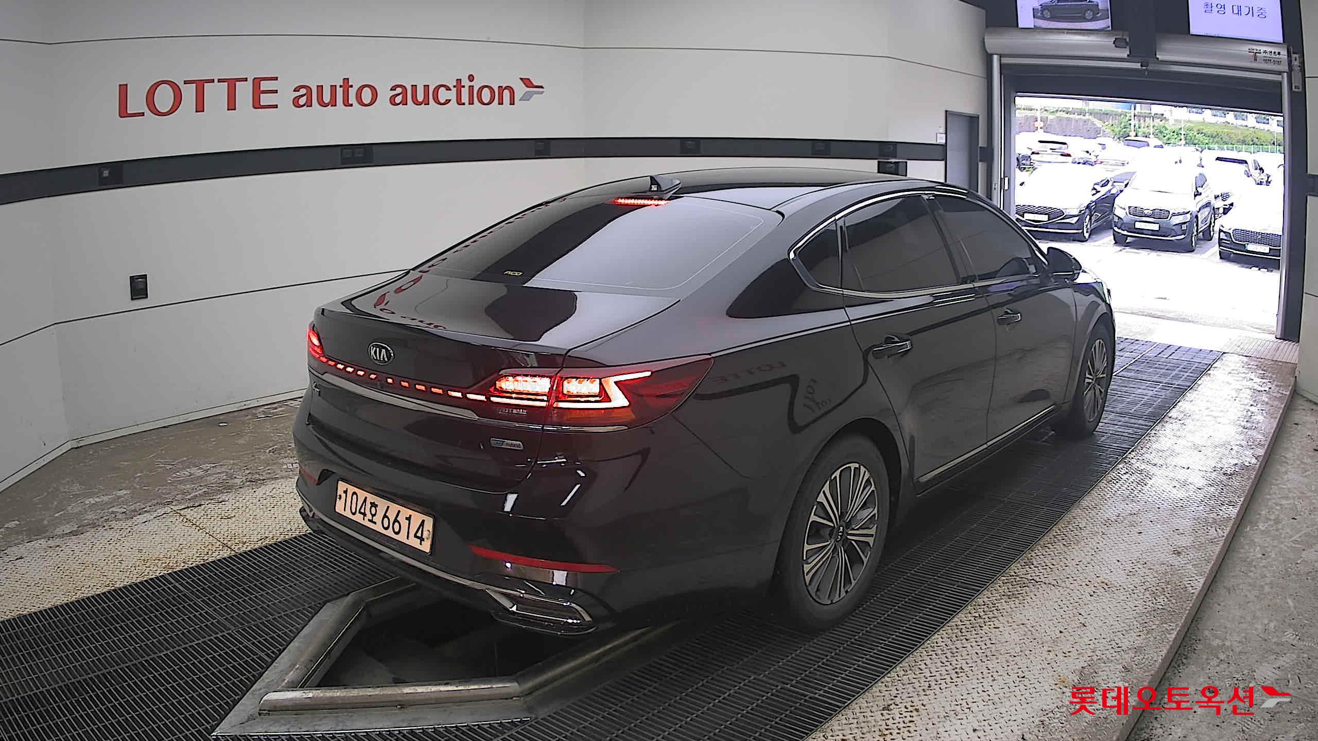 2020 - kia k7