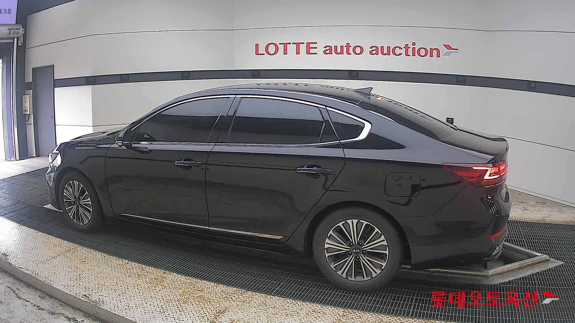 2020 - kia k7