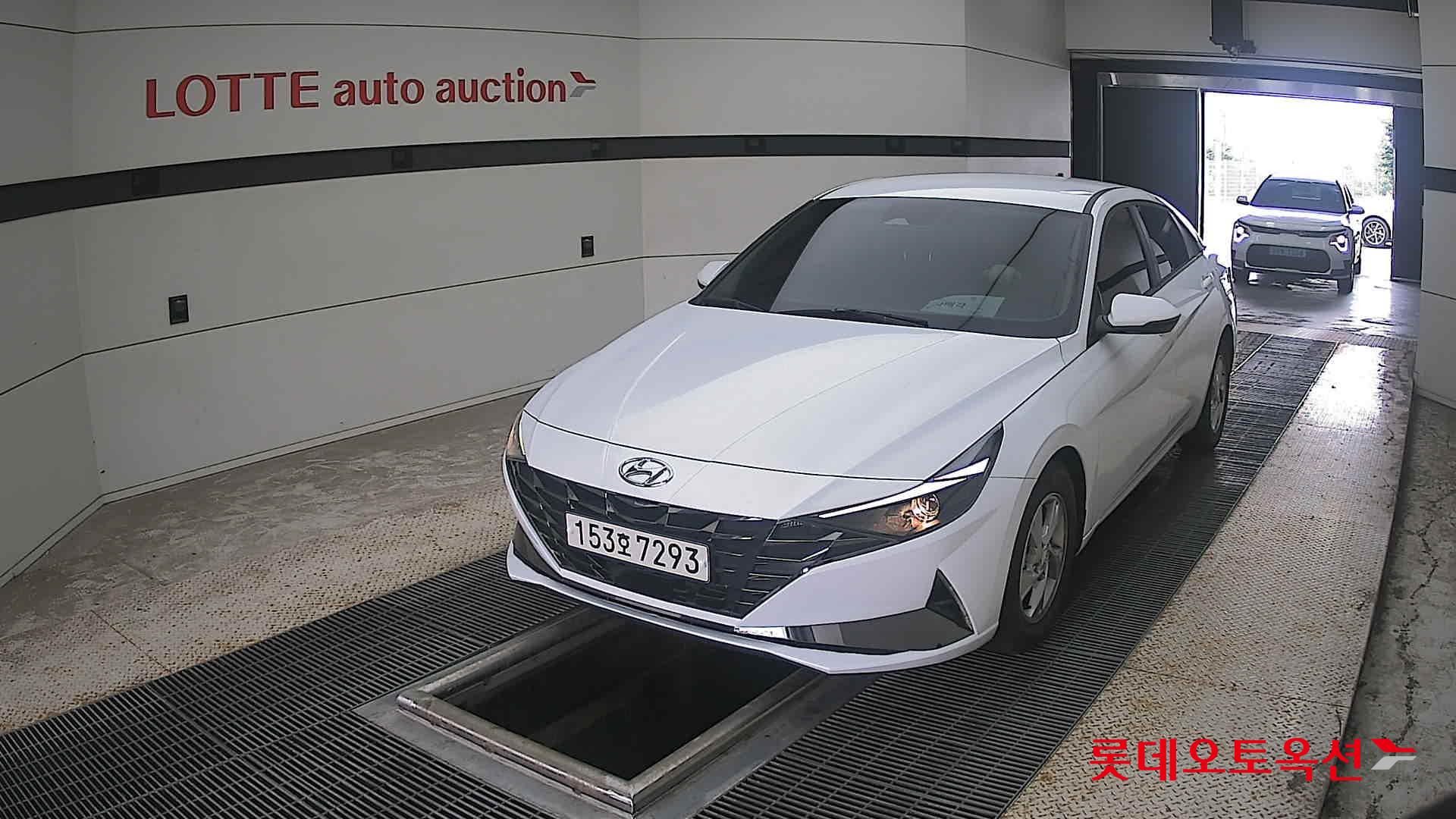 2021 - hyundai avante