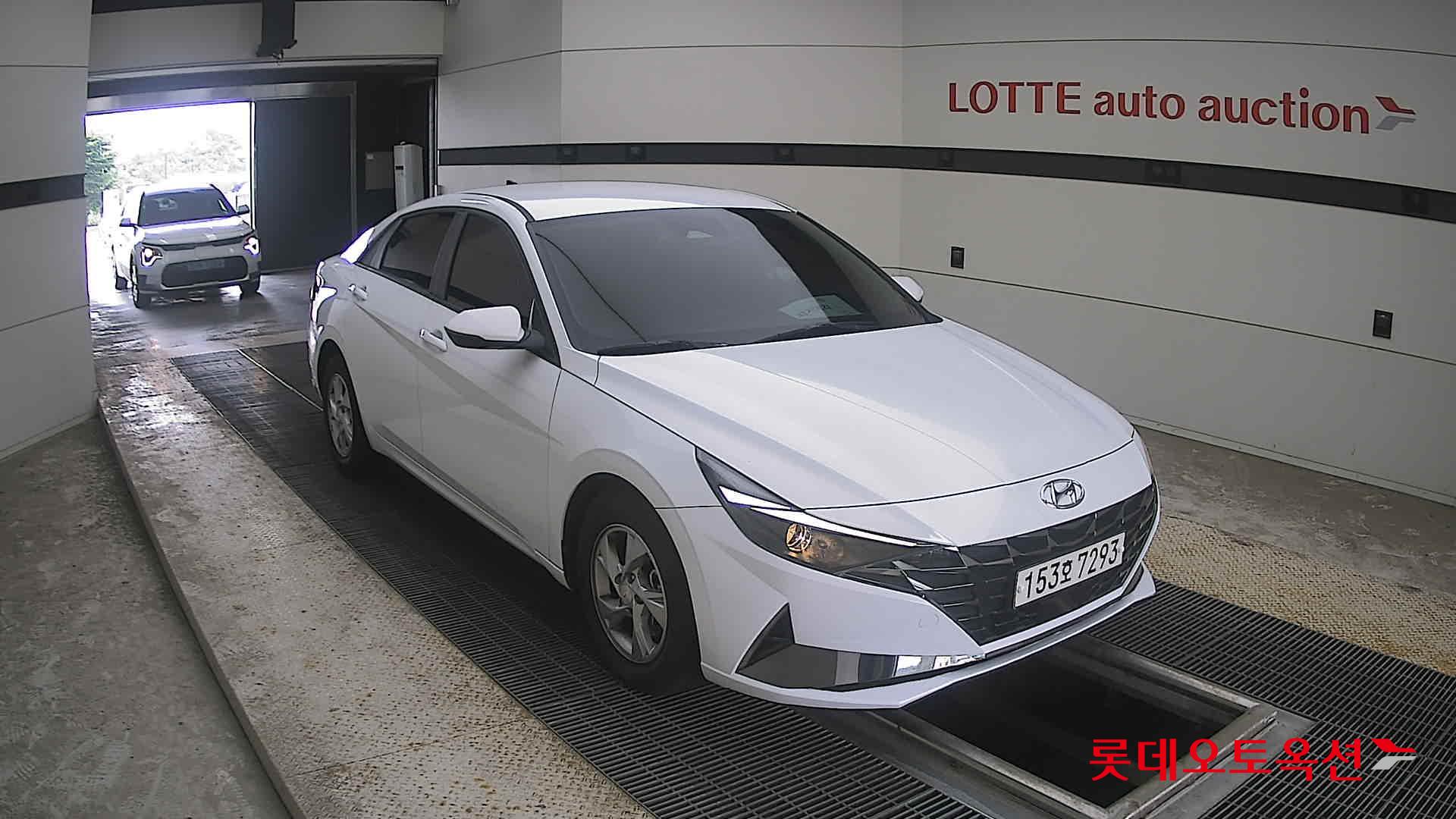 2021 - hyundai avante