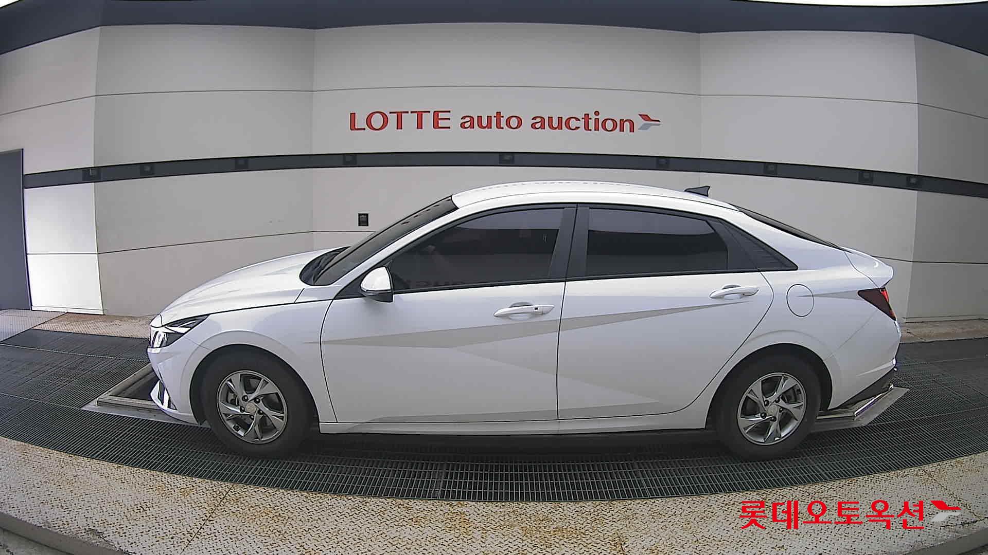 2021 - hyundai avante