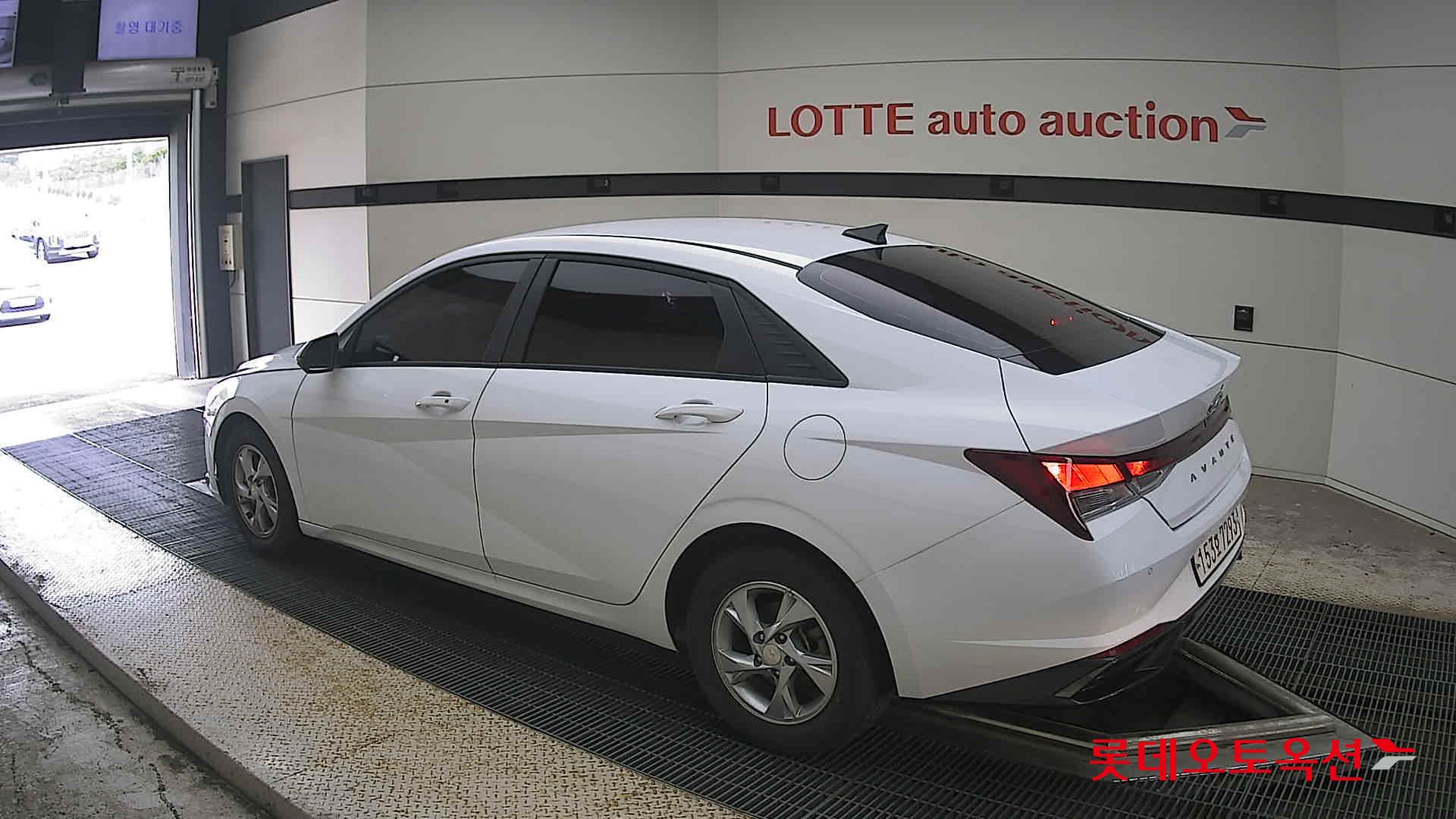 2021 - hyundai avante