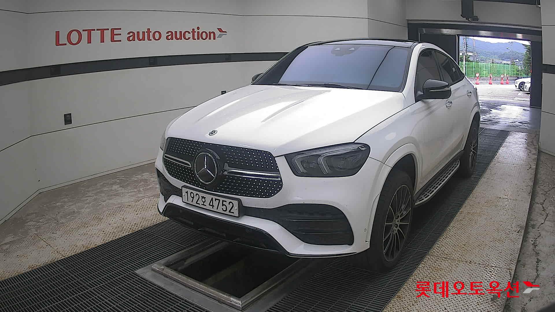 2022 - mercedes-benz gle 400d