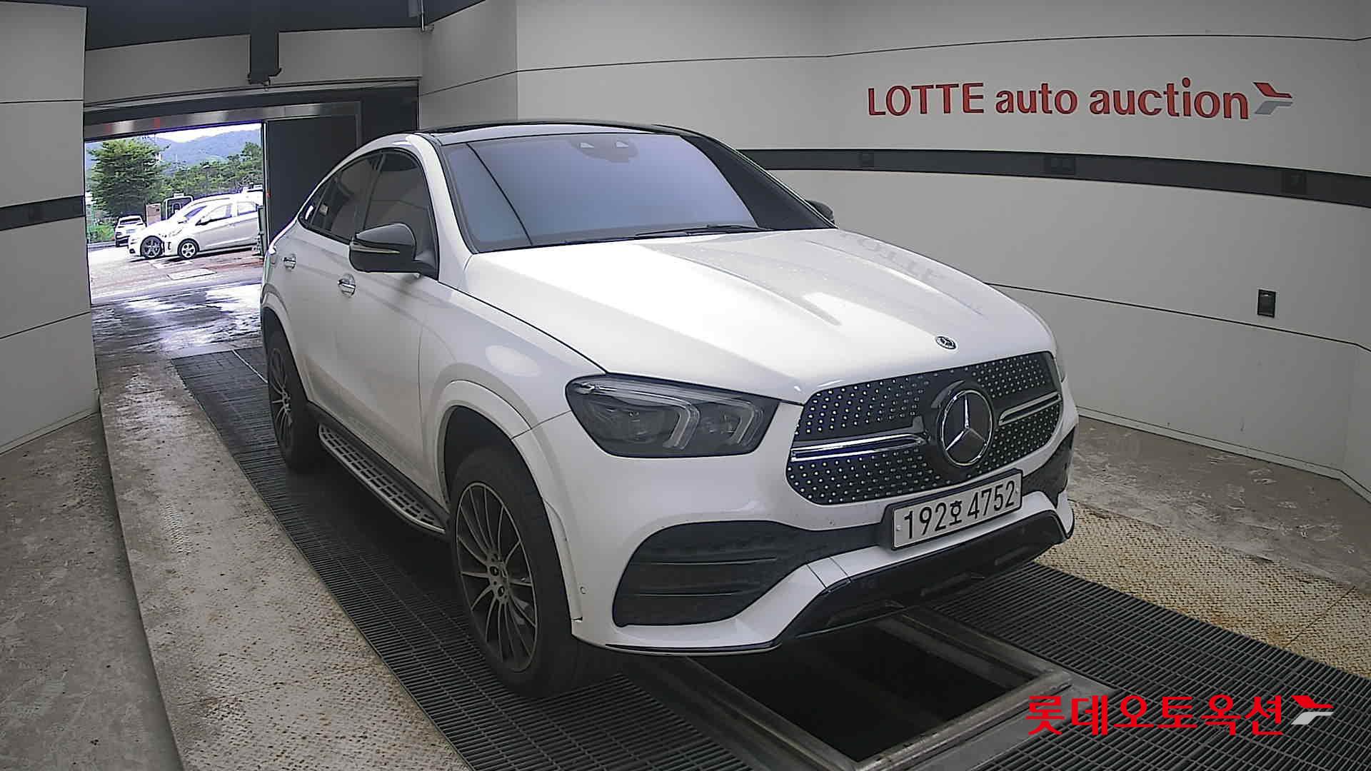 2022 - mercedes-benz gle 400d