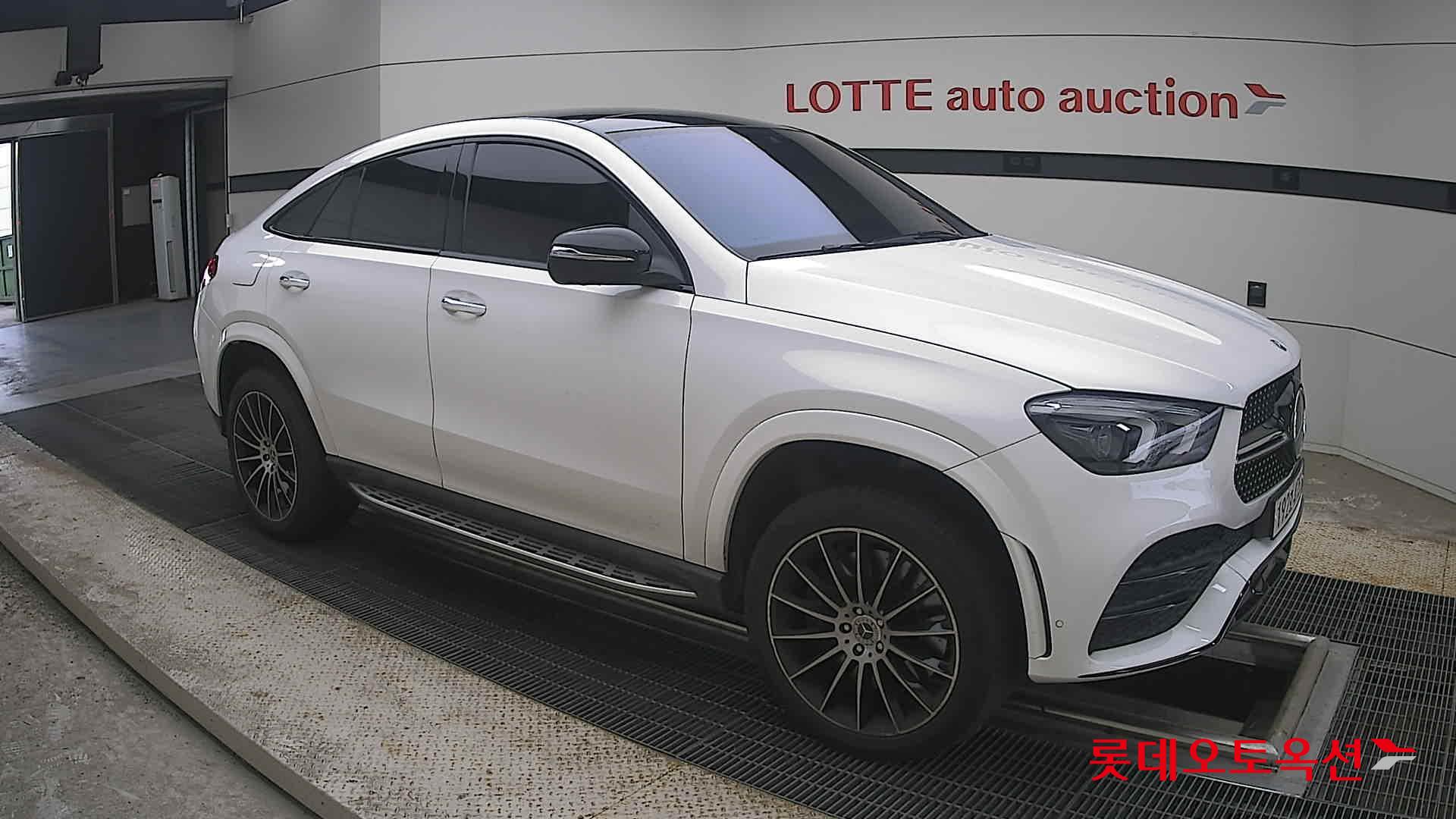 2022 - mercedes-benz gle 400d