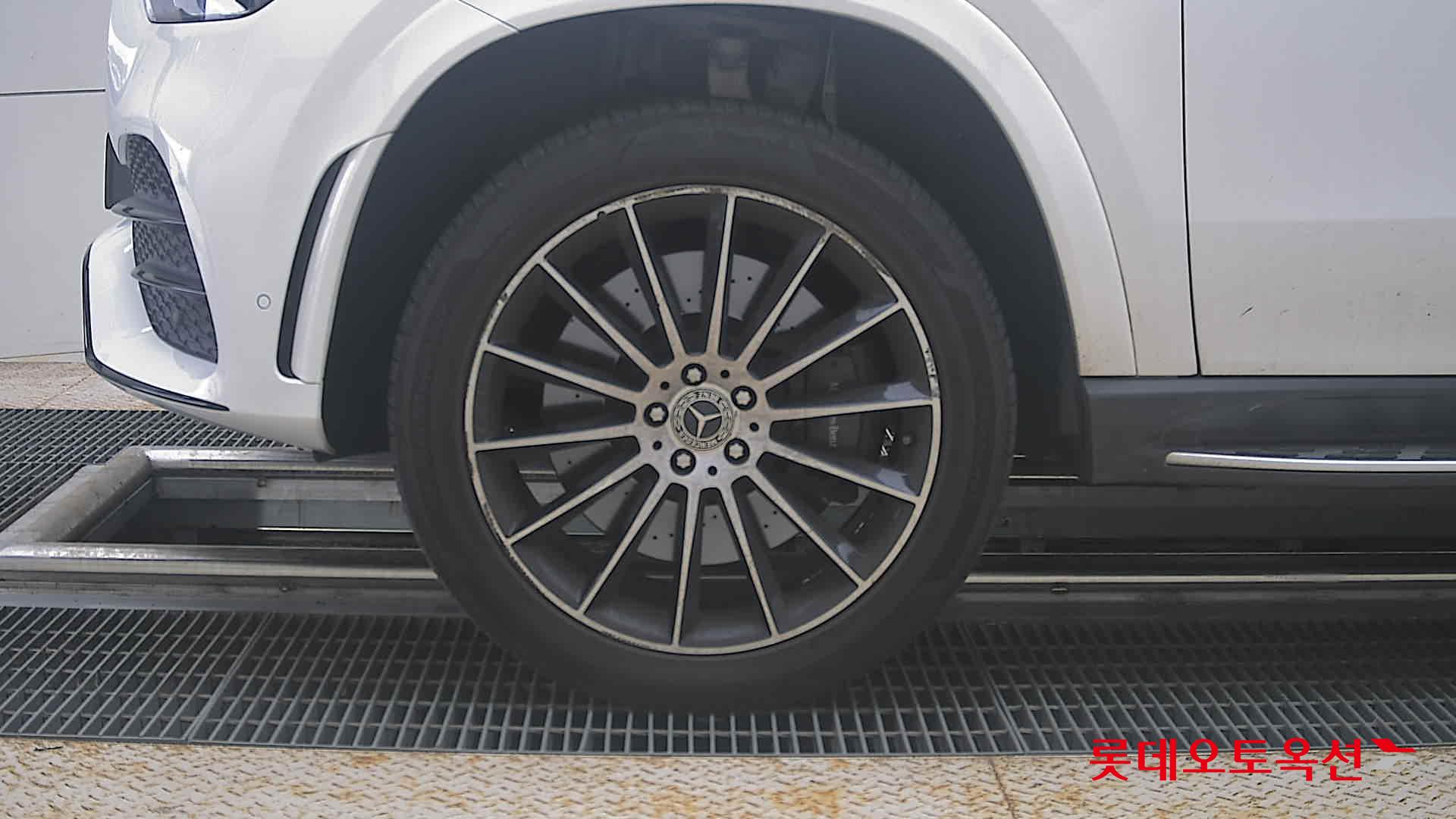 2022 - mercedes-benz gle 400d