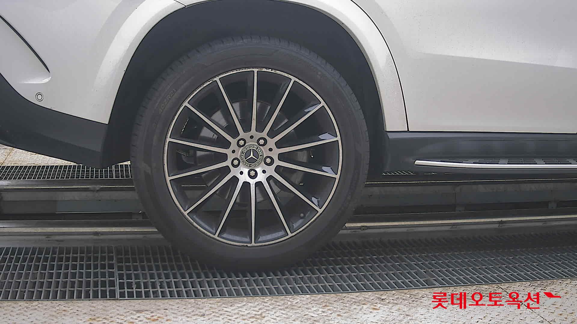 2022 - mercedes-benz gle 400d