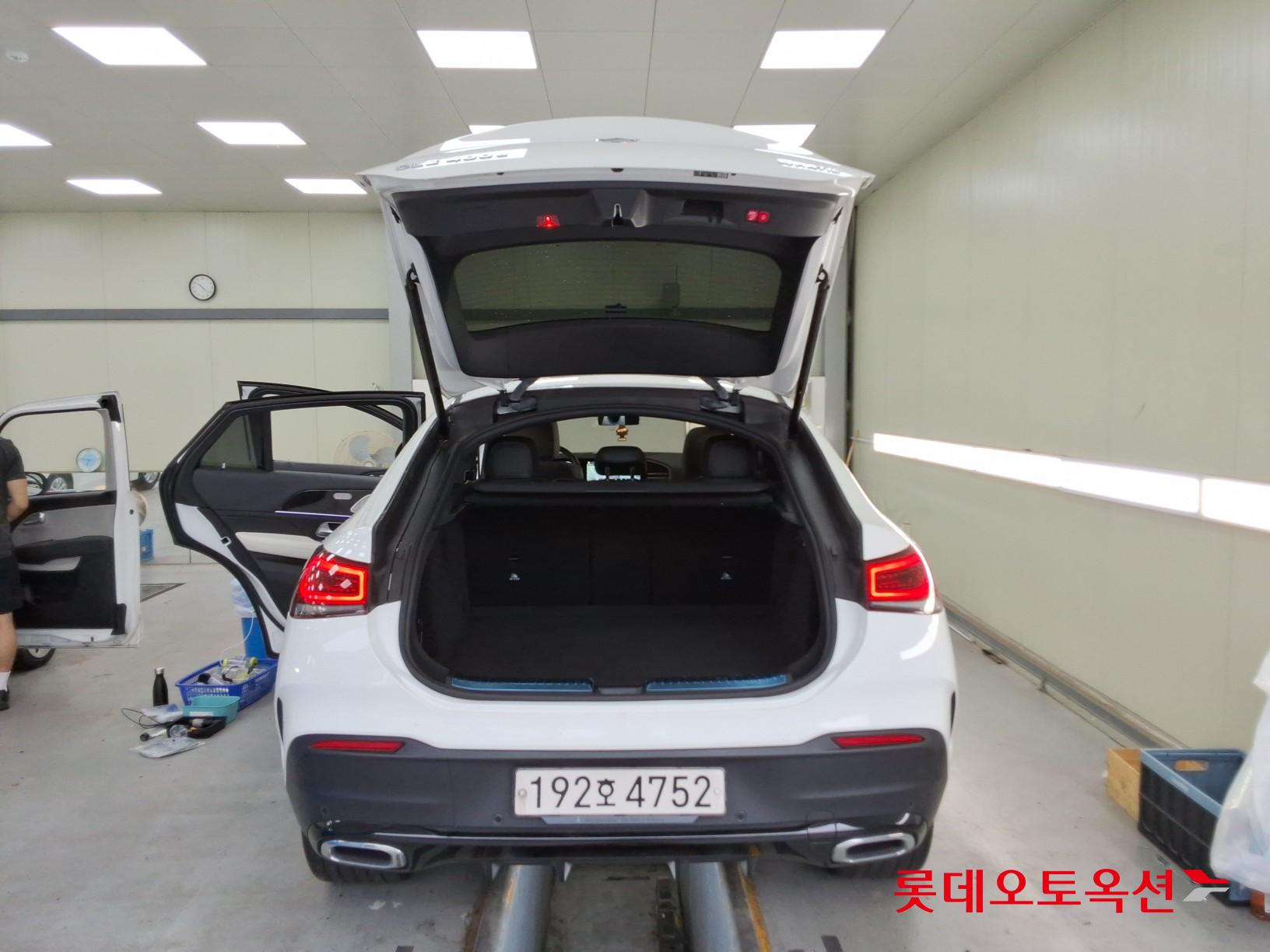 2022 - mercedes-benz gle 400d