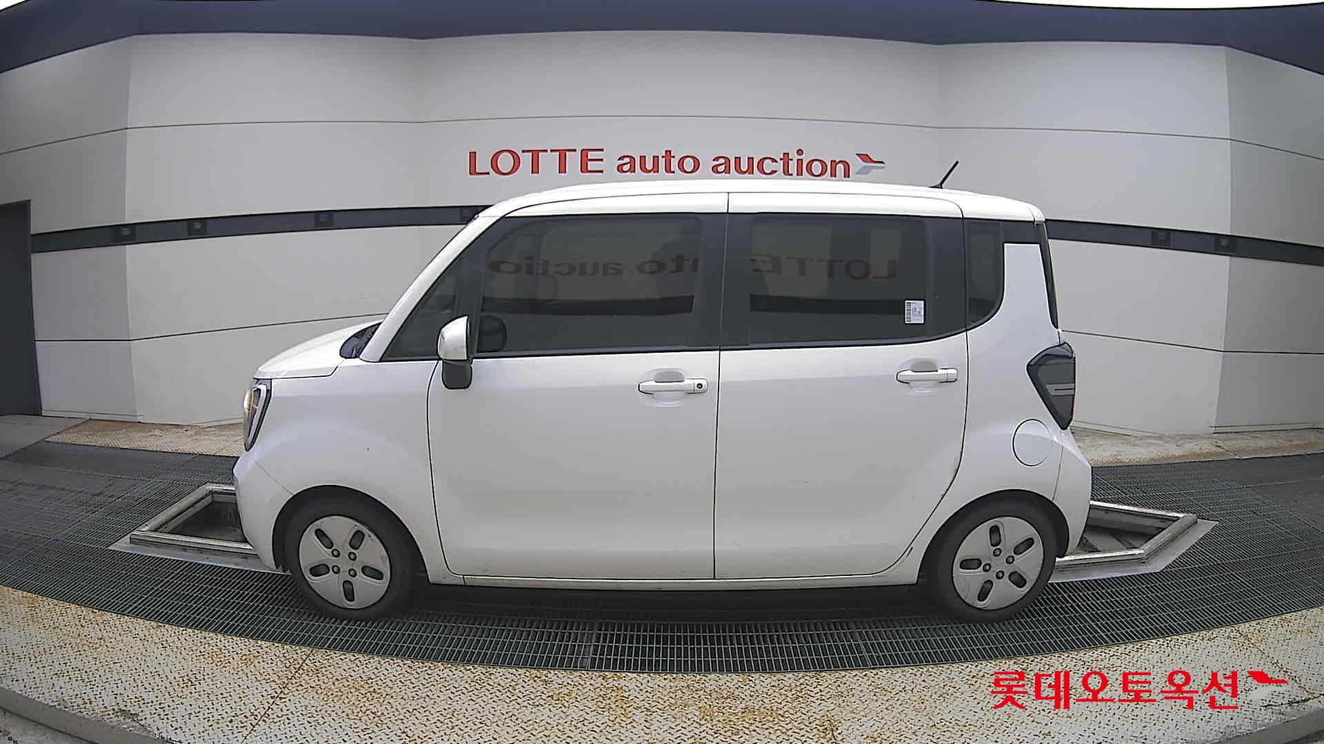 2023 - kia ray