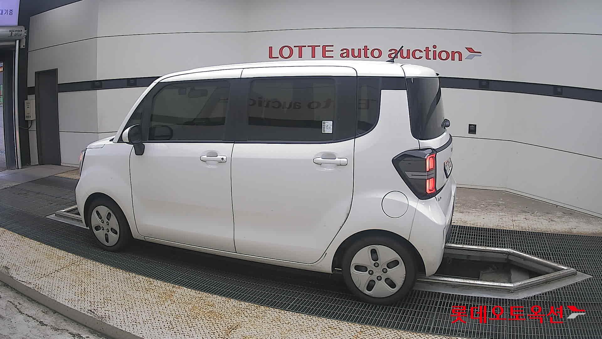 2023 - kia ray