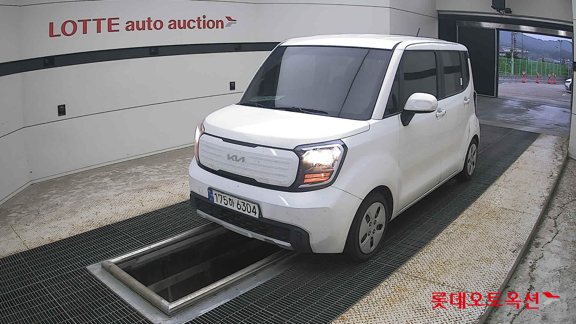 2023 - kia ray
