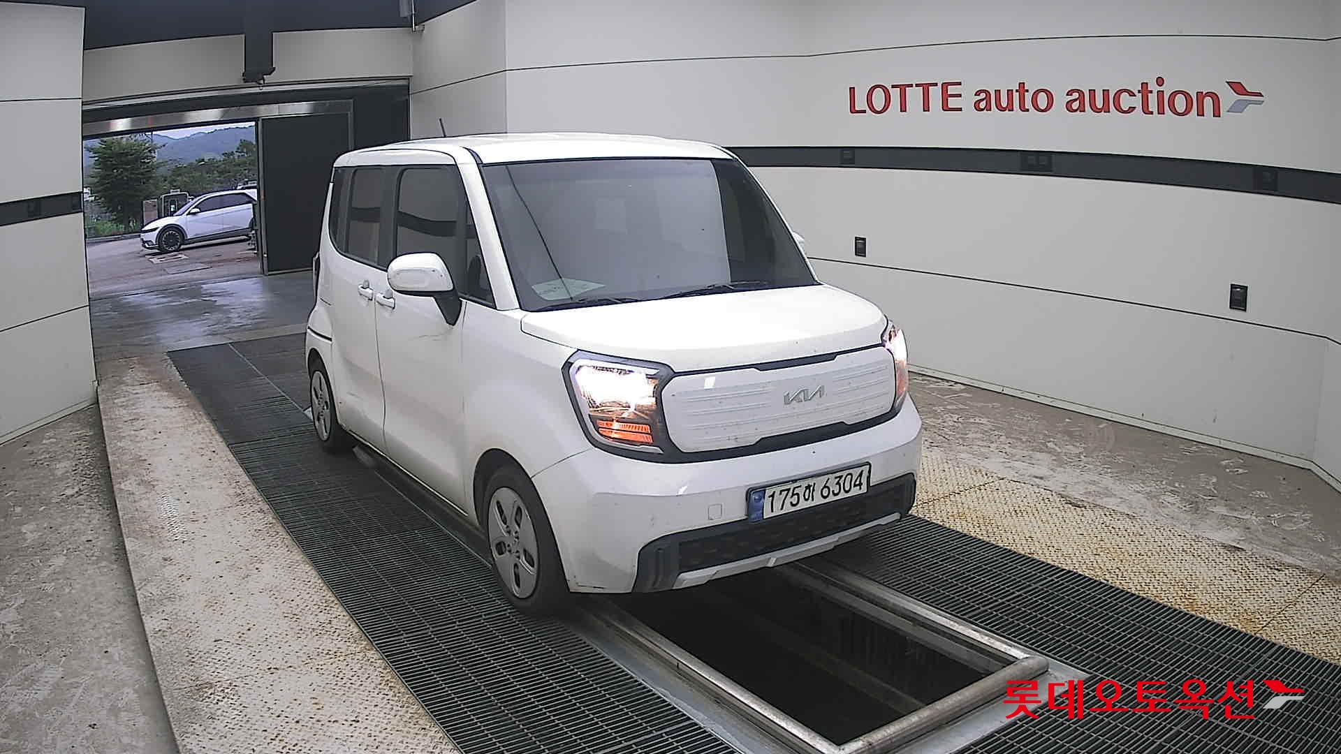 2023 - kia ray