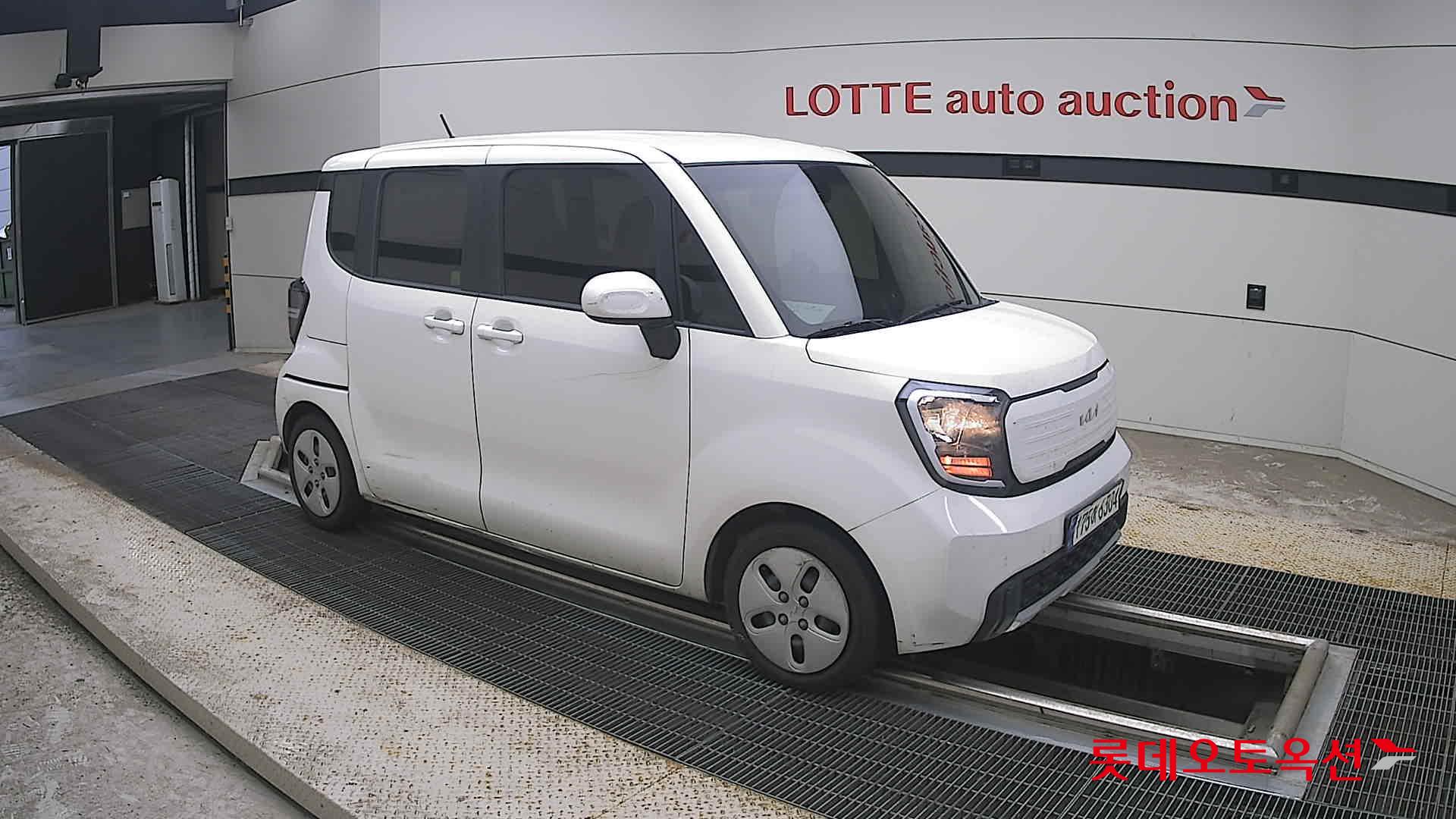 2023 - kia ray