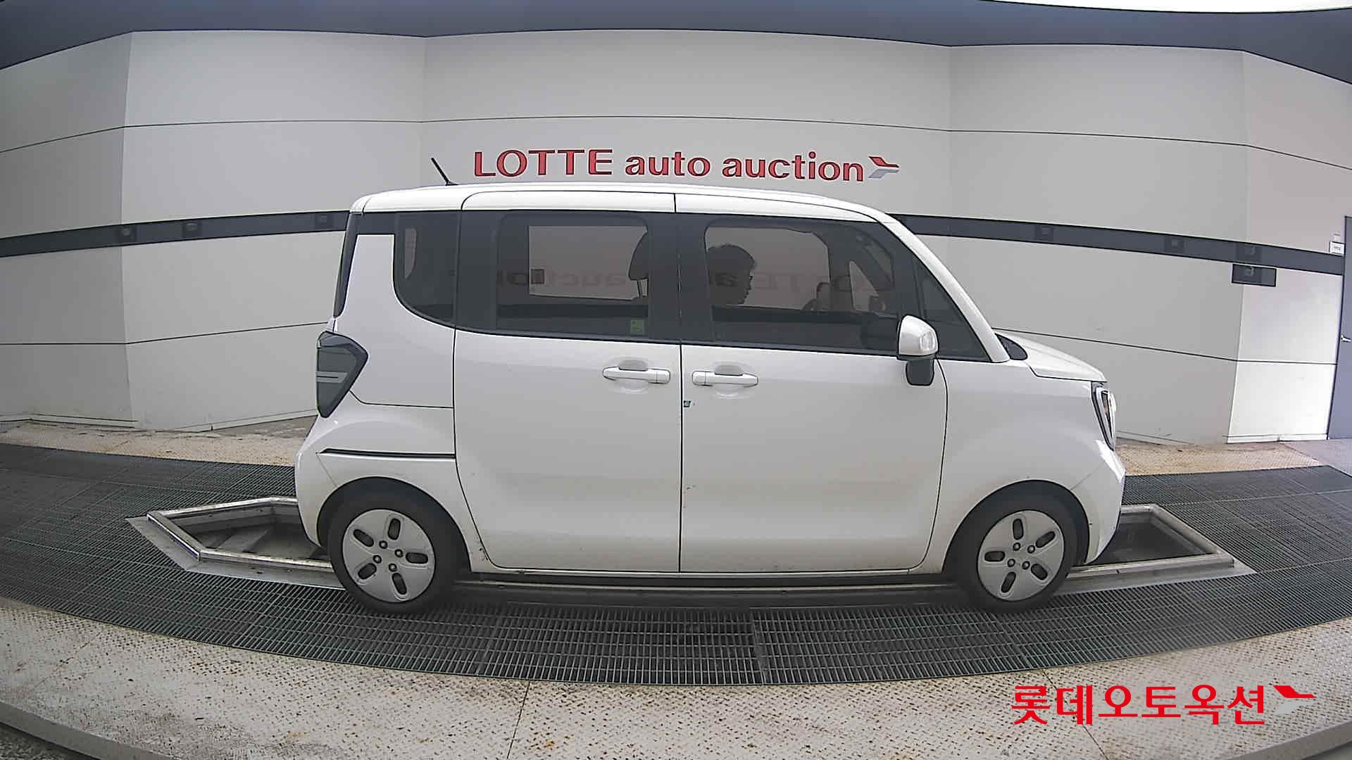 2023 - kia ray