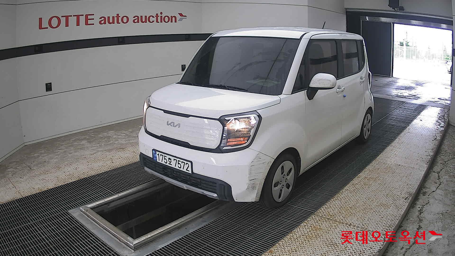 2023 - kia ray