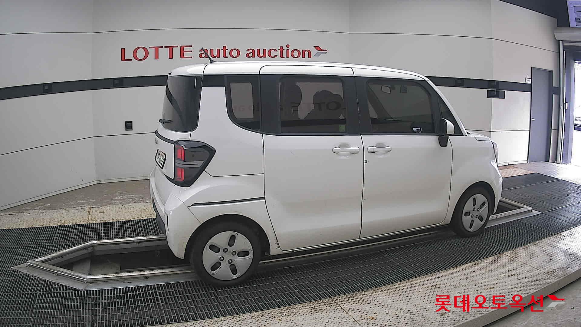 2023 - kia ray