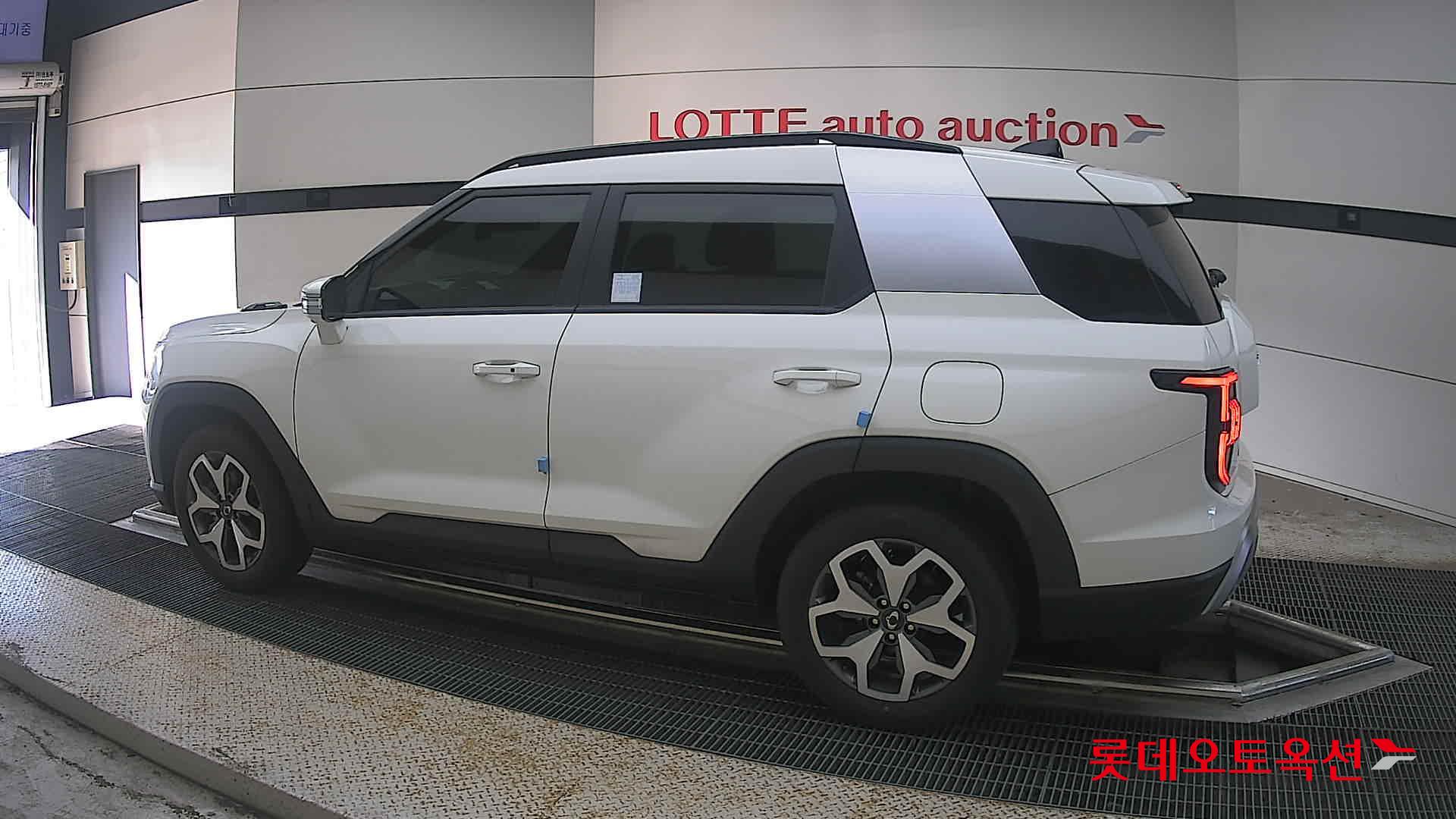 2025 - ssangyong torres