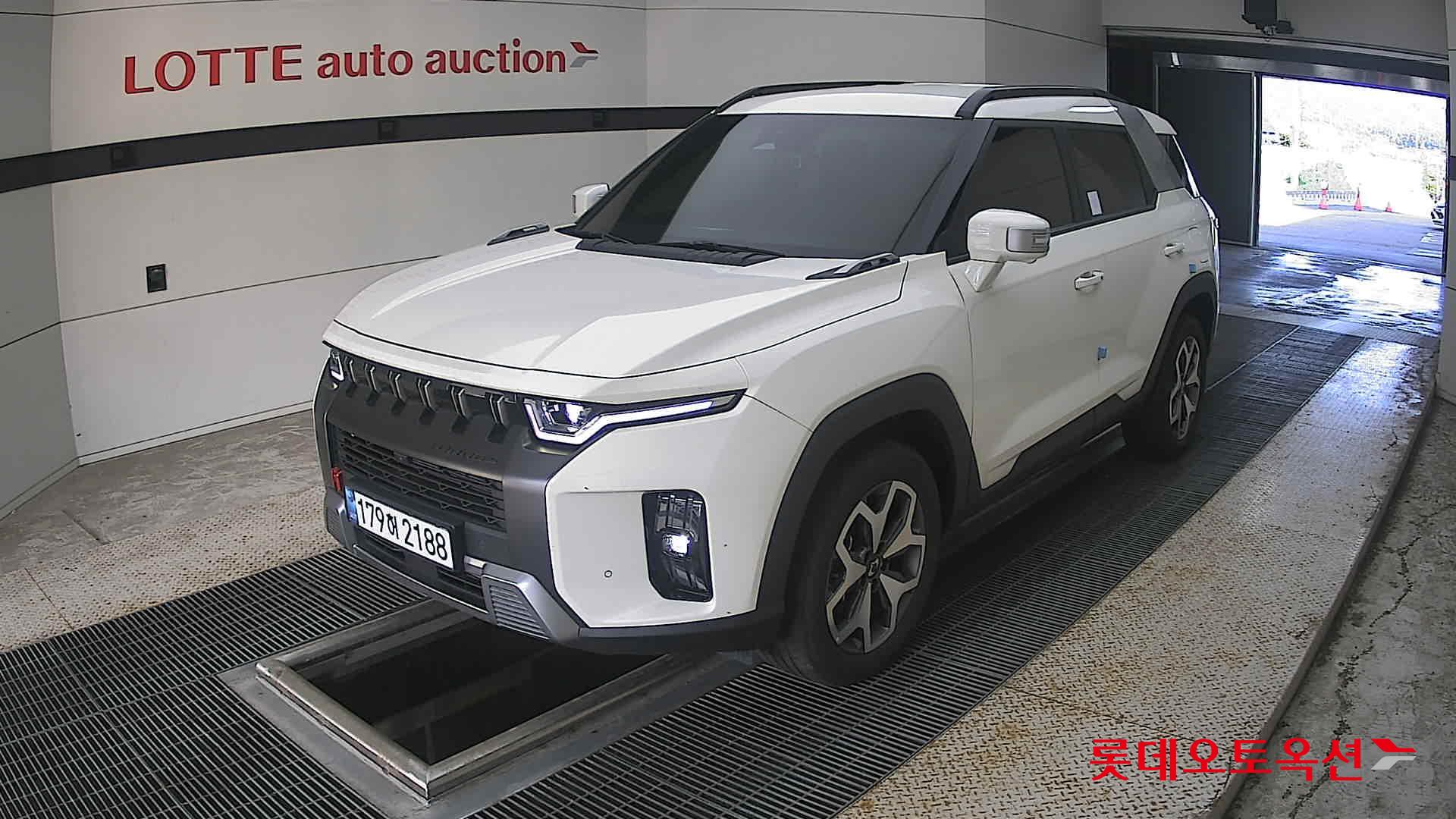 2025 - ssangyong torres