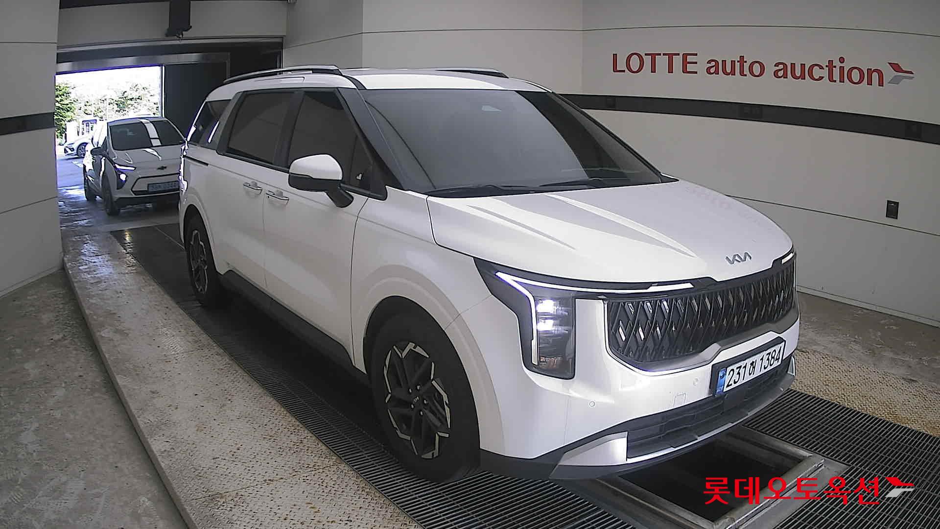2025 - kia carnival