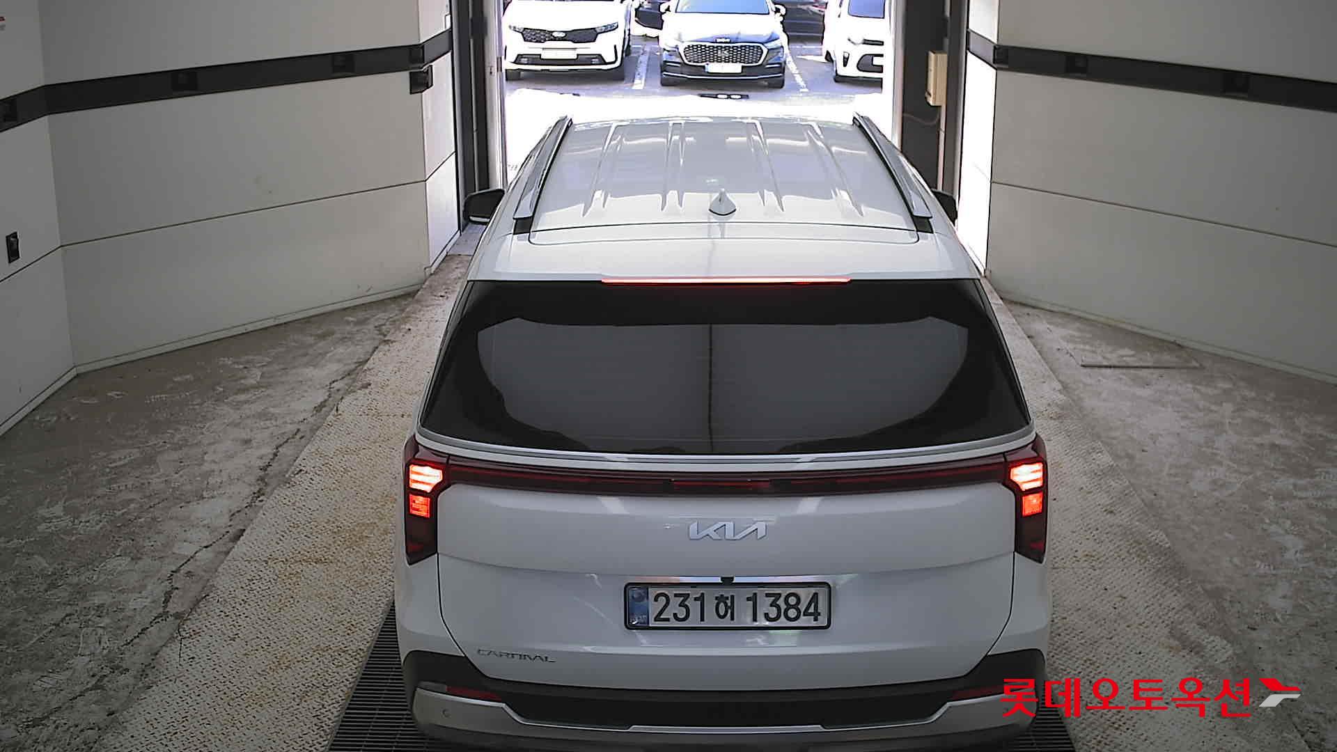 2025 - kia carnival