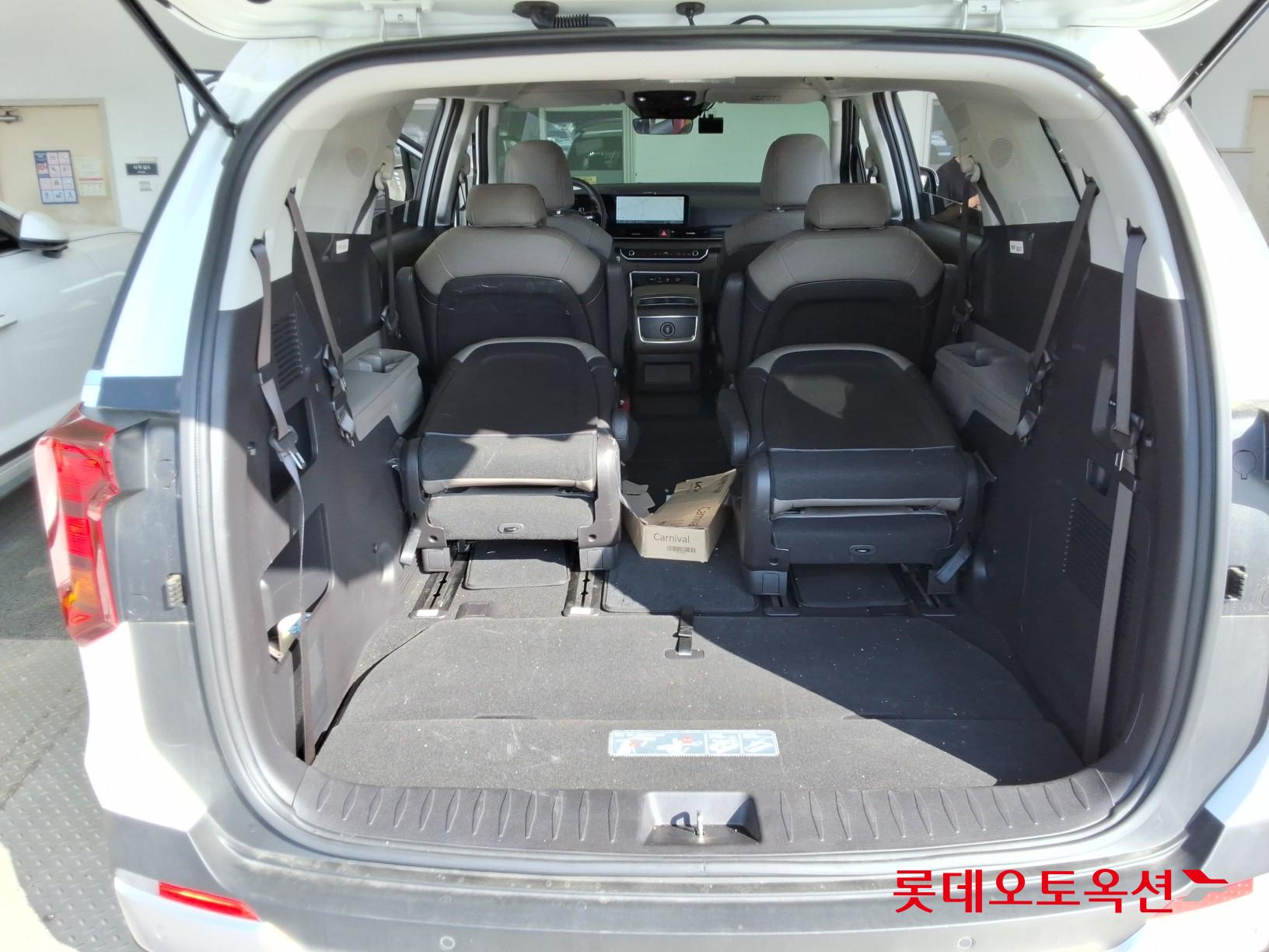 2025 - kia carnival