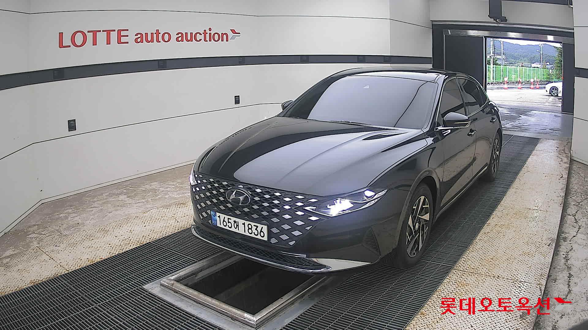 2022 - hyundai grandeur