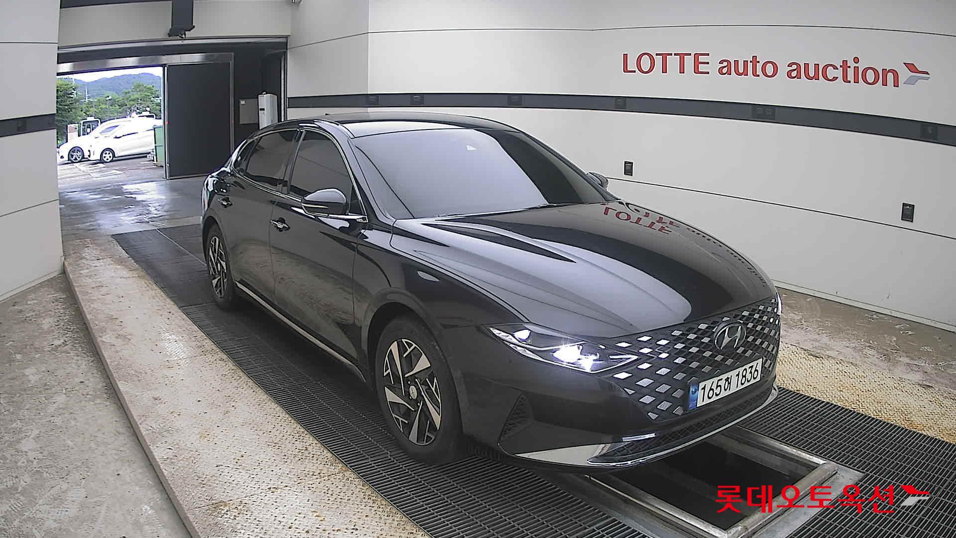 2022 - hyundai grandeur