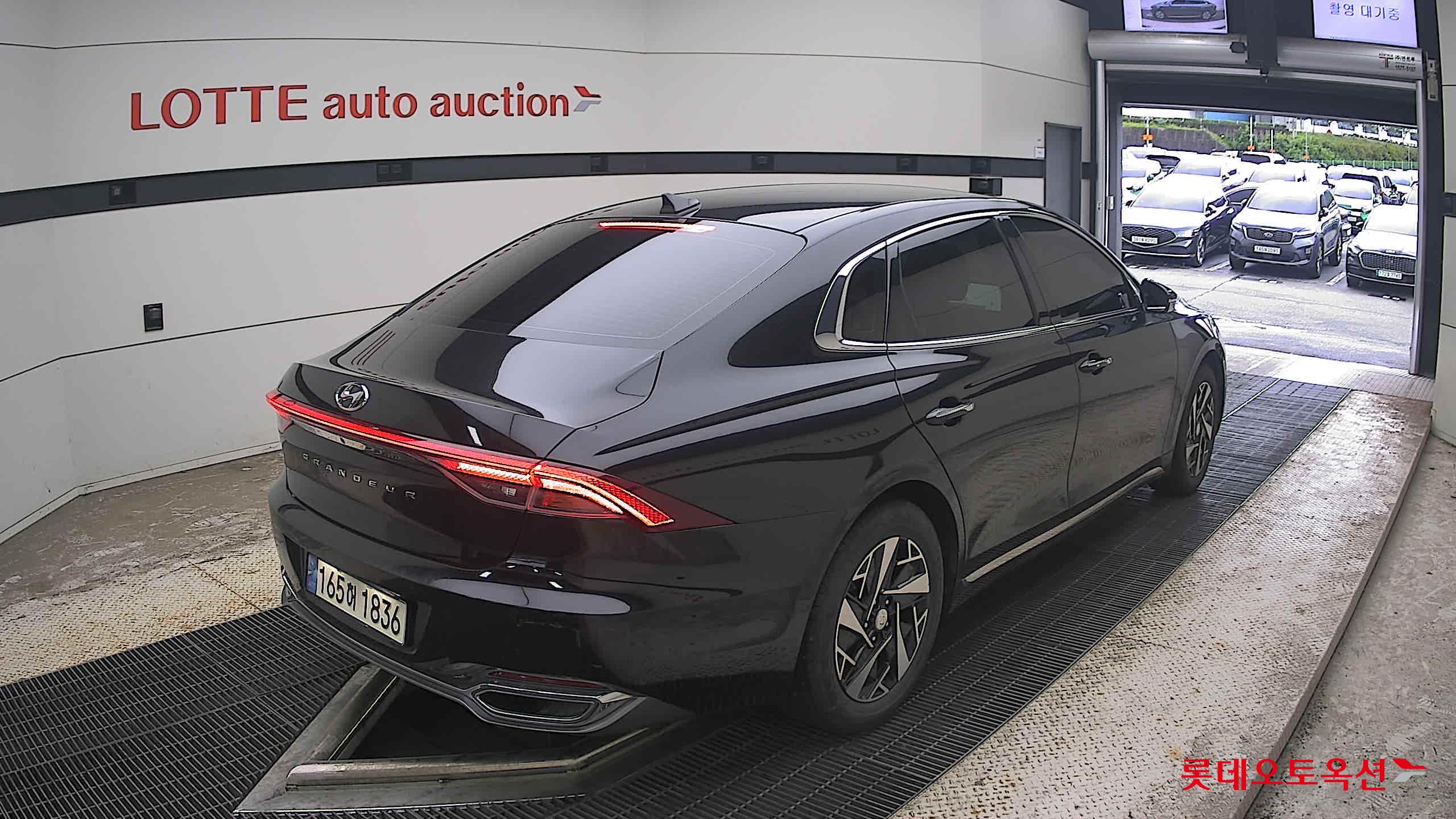 2022 - hyundai grandeur