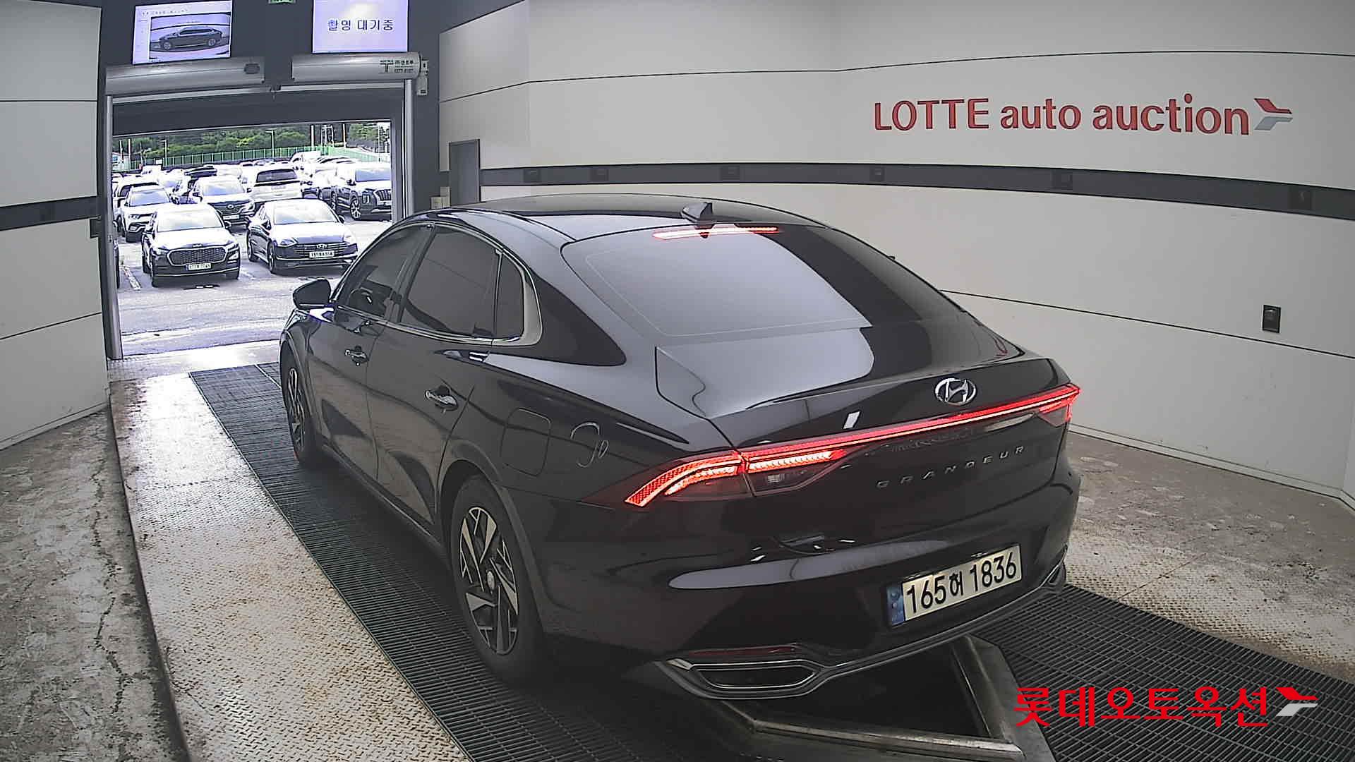 2022 - hyundai grandeur