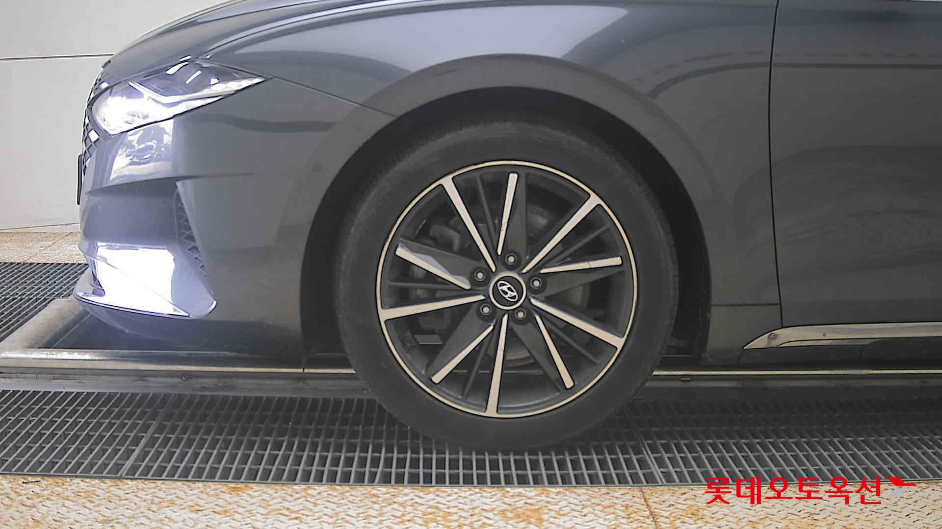 2022 - hyundai grandeur