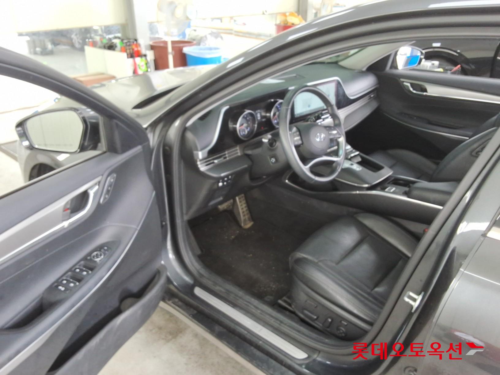 2022 - hyundai grandeur