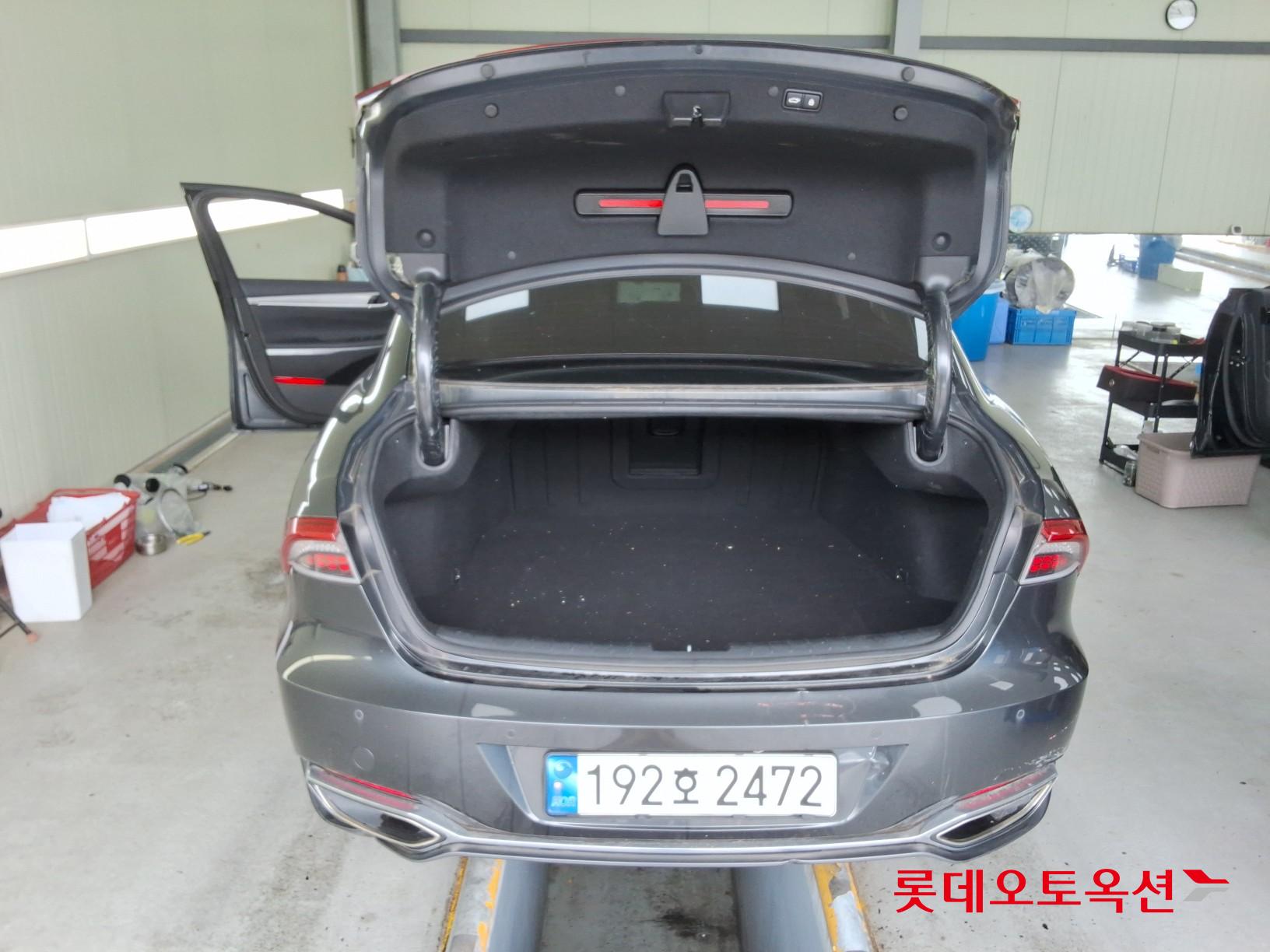 2022 - hyundai grandeur