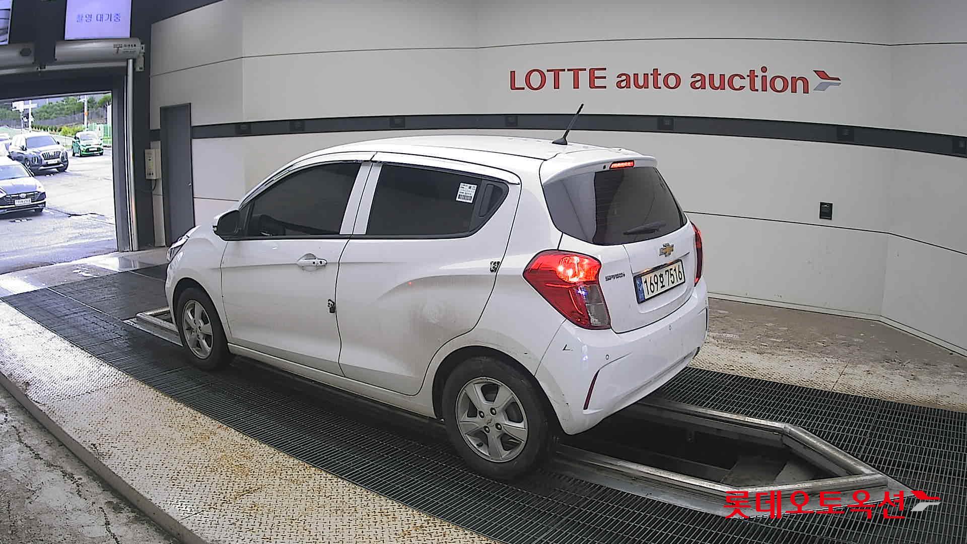 2022 - chevrolet spark