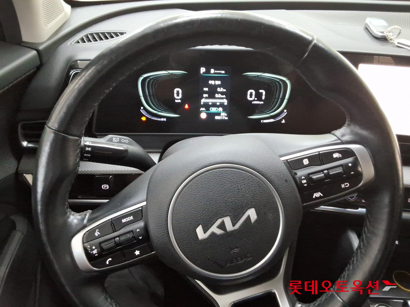 2022 - kia sportage