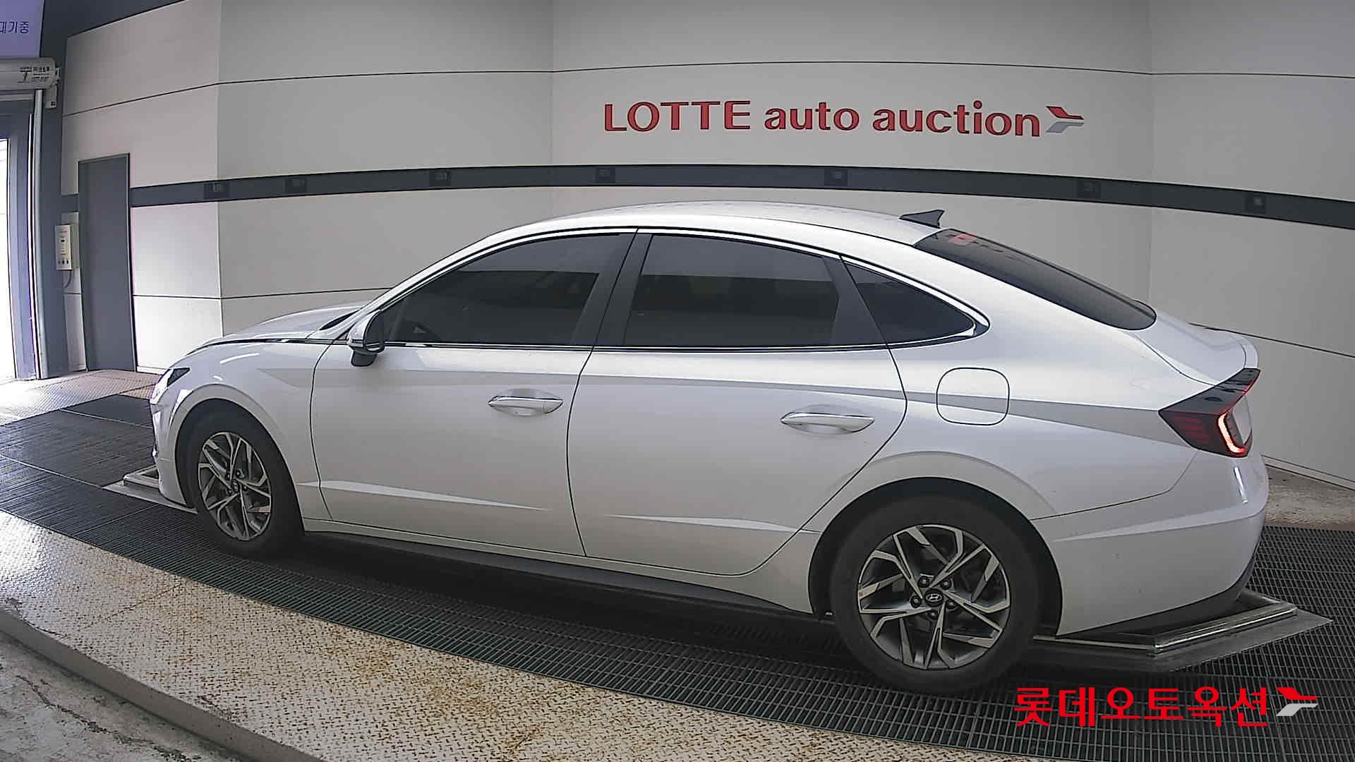 2021 - hyundai sonata
