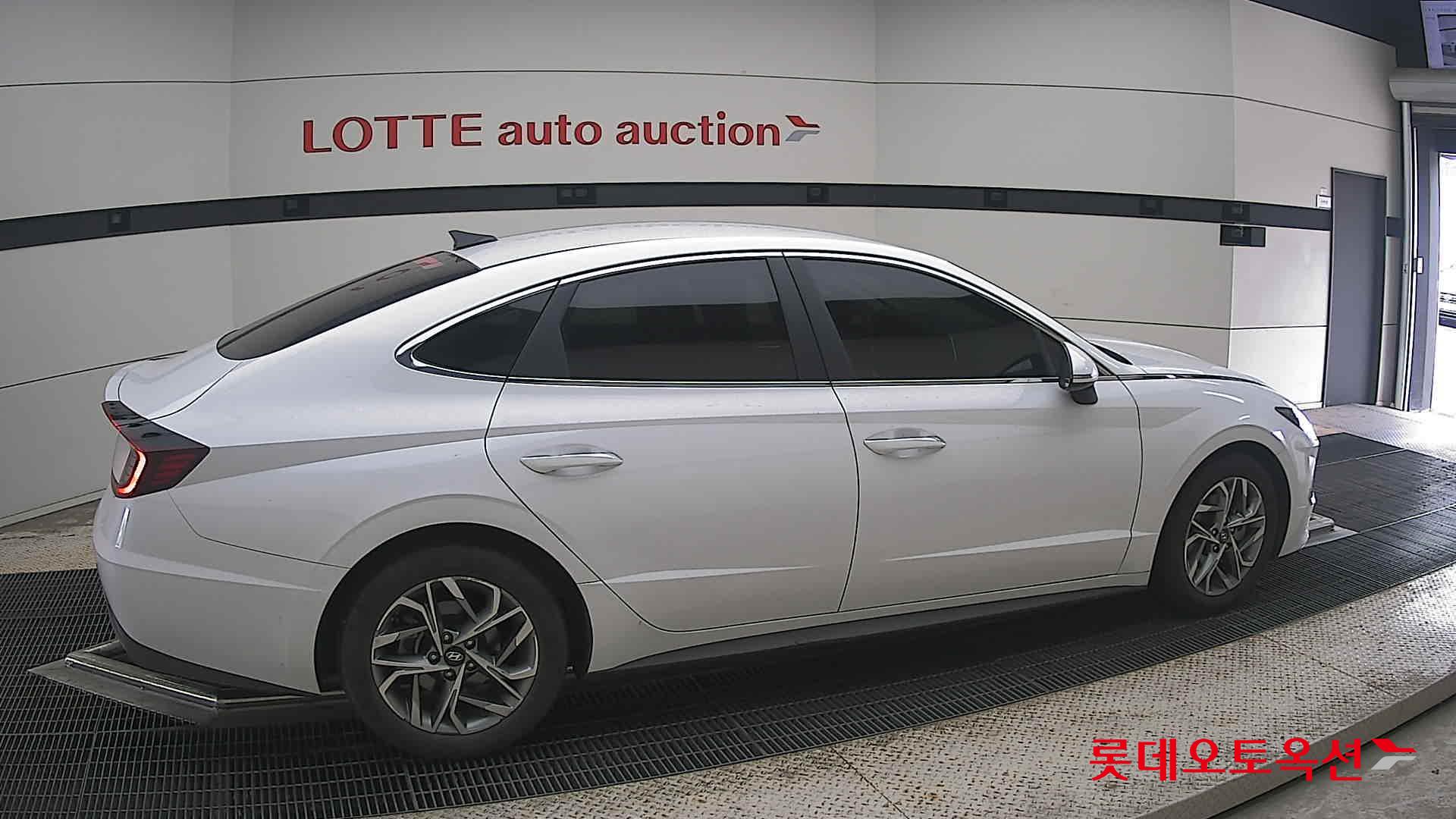 2021 - hyundai sonata