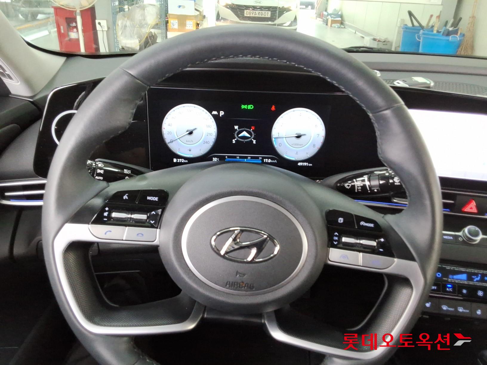 2021 - hyundai avante