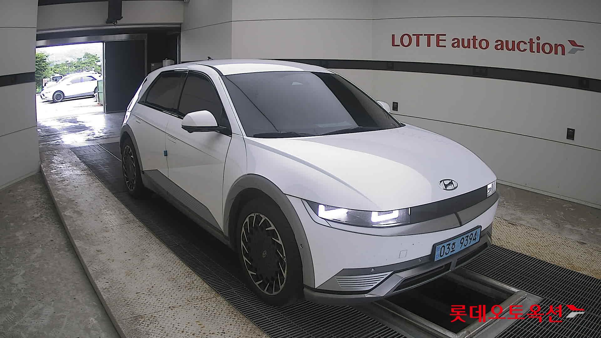 2022 - hyundai ioniq